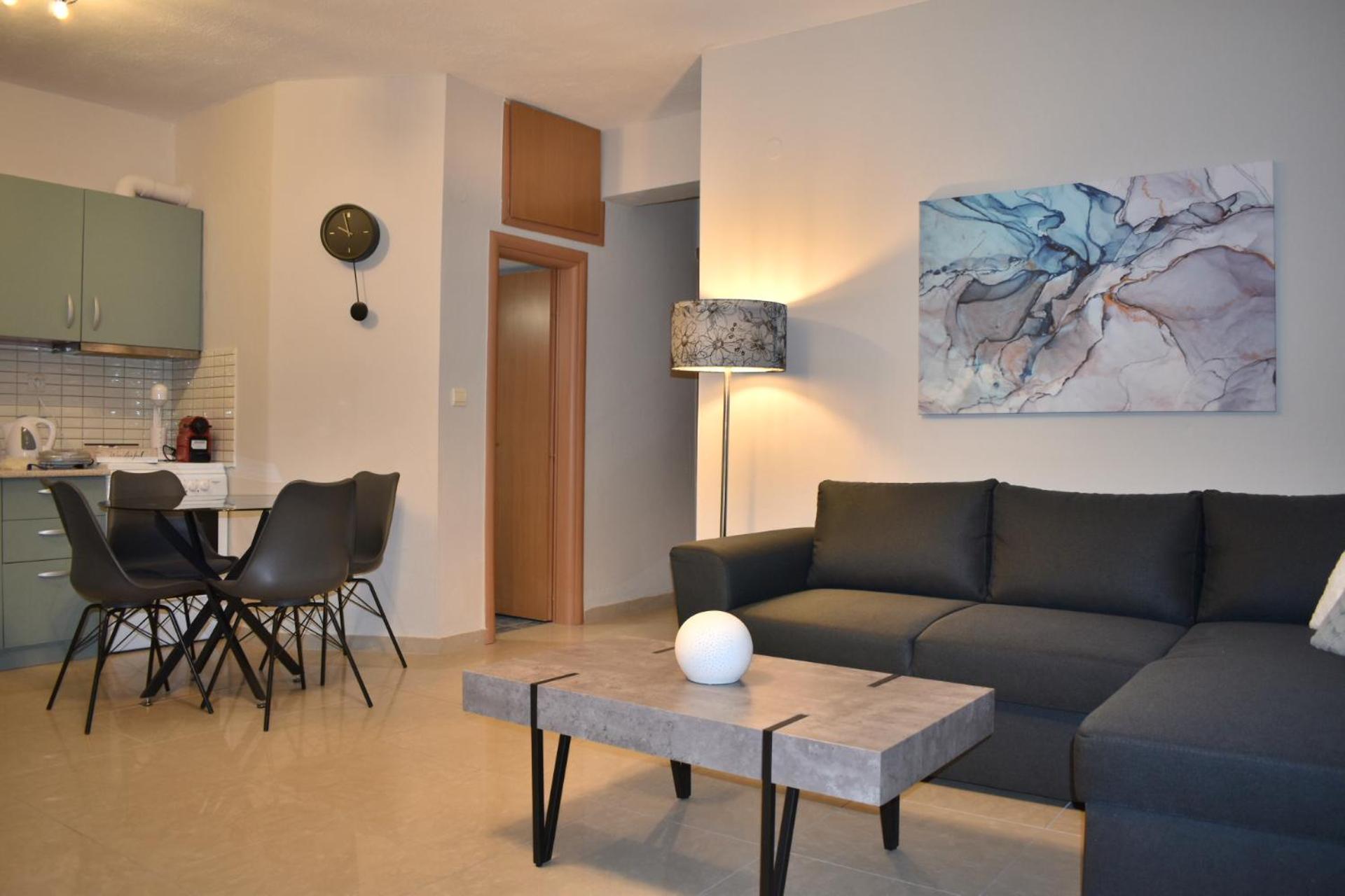 Two-Bedroom Apartment - Photo 30