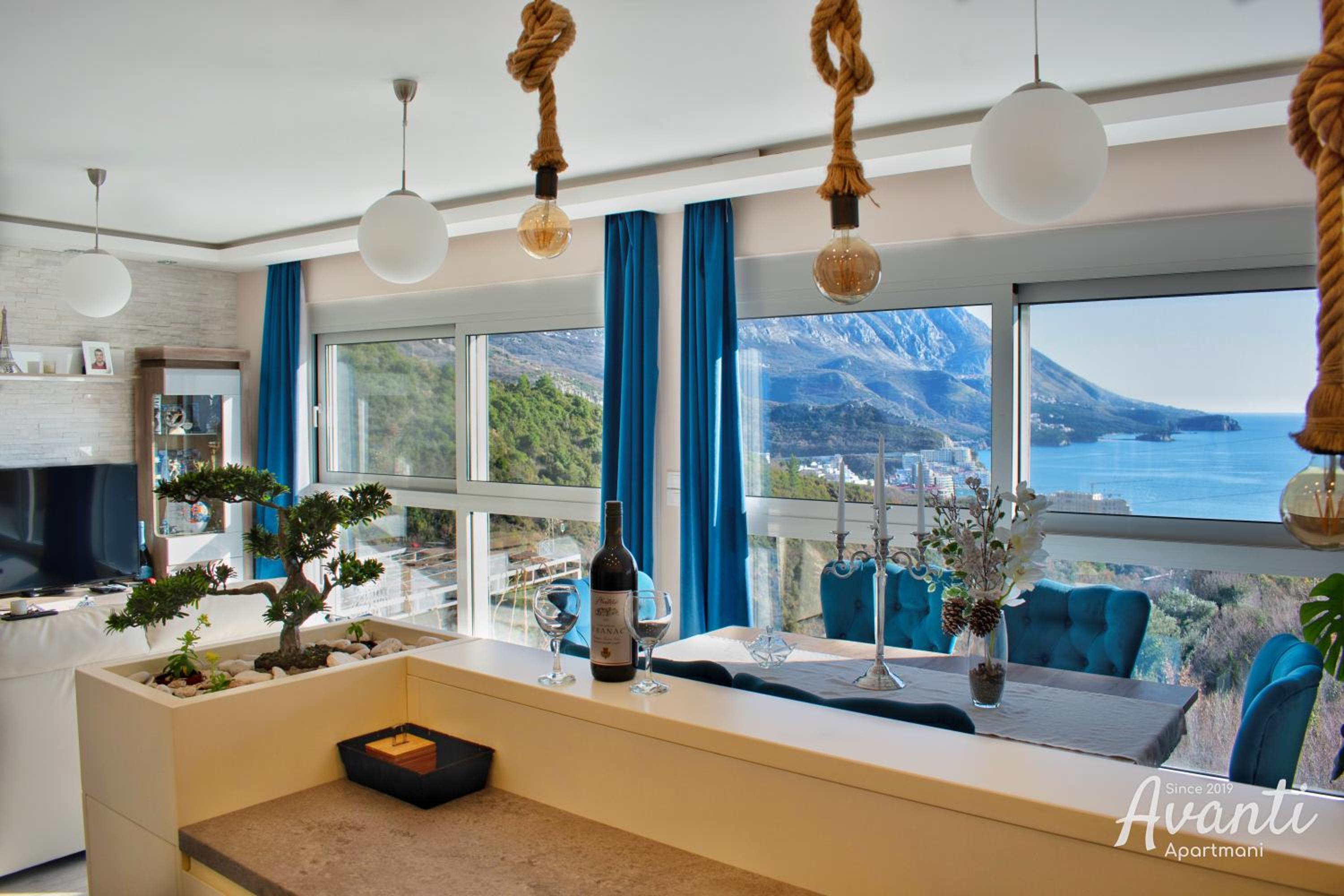 Apartment with Sea View photo 2