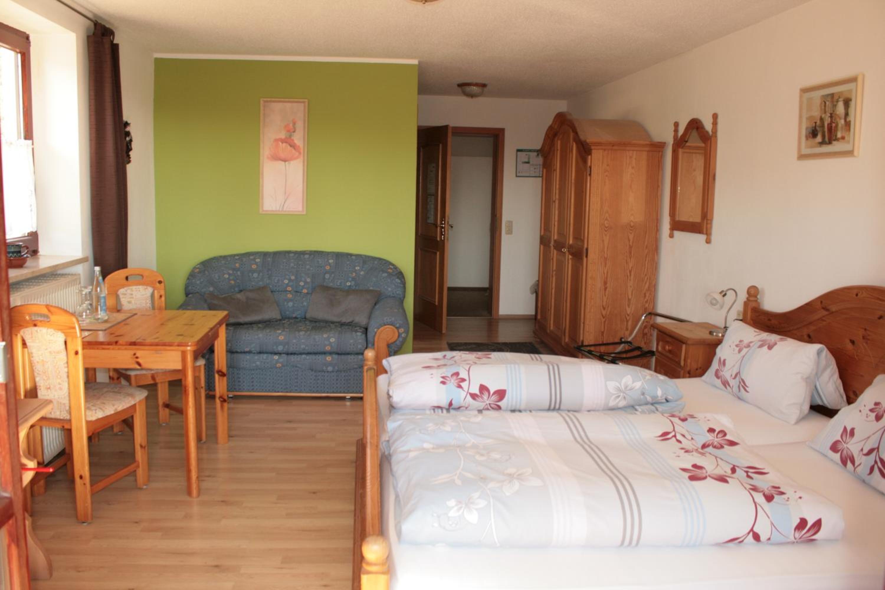 Double Room - Photo 32