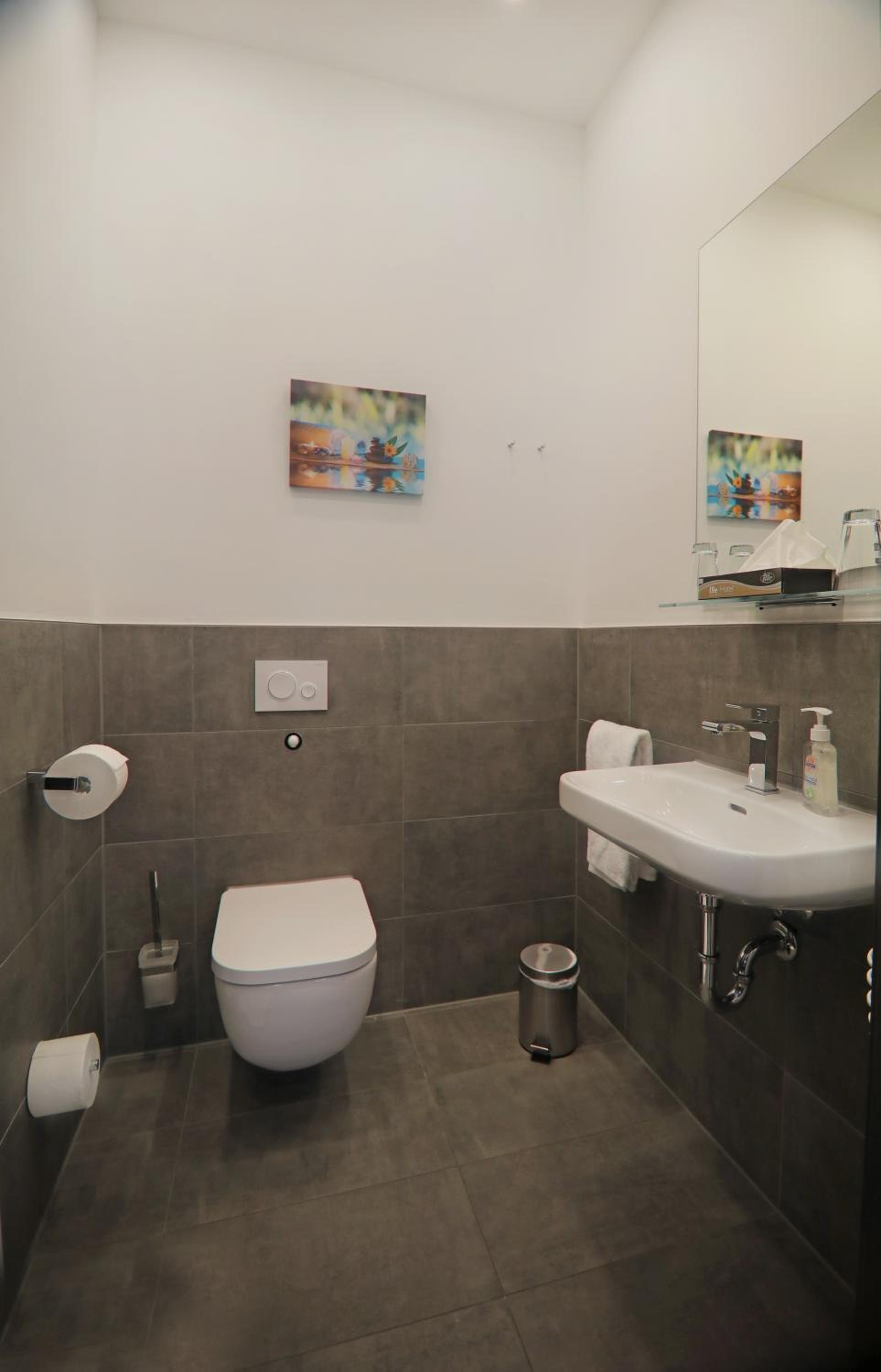 Double Room with Private Bathroom photo 2