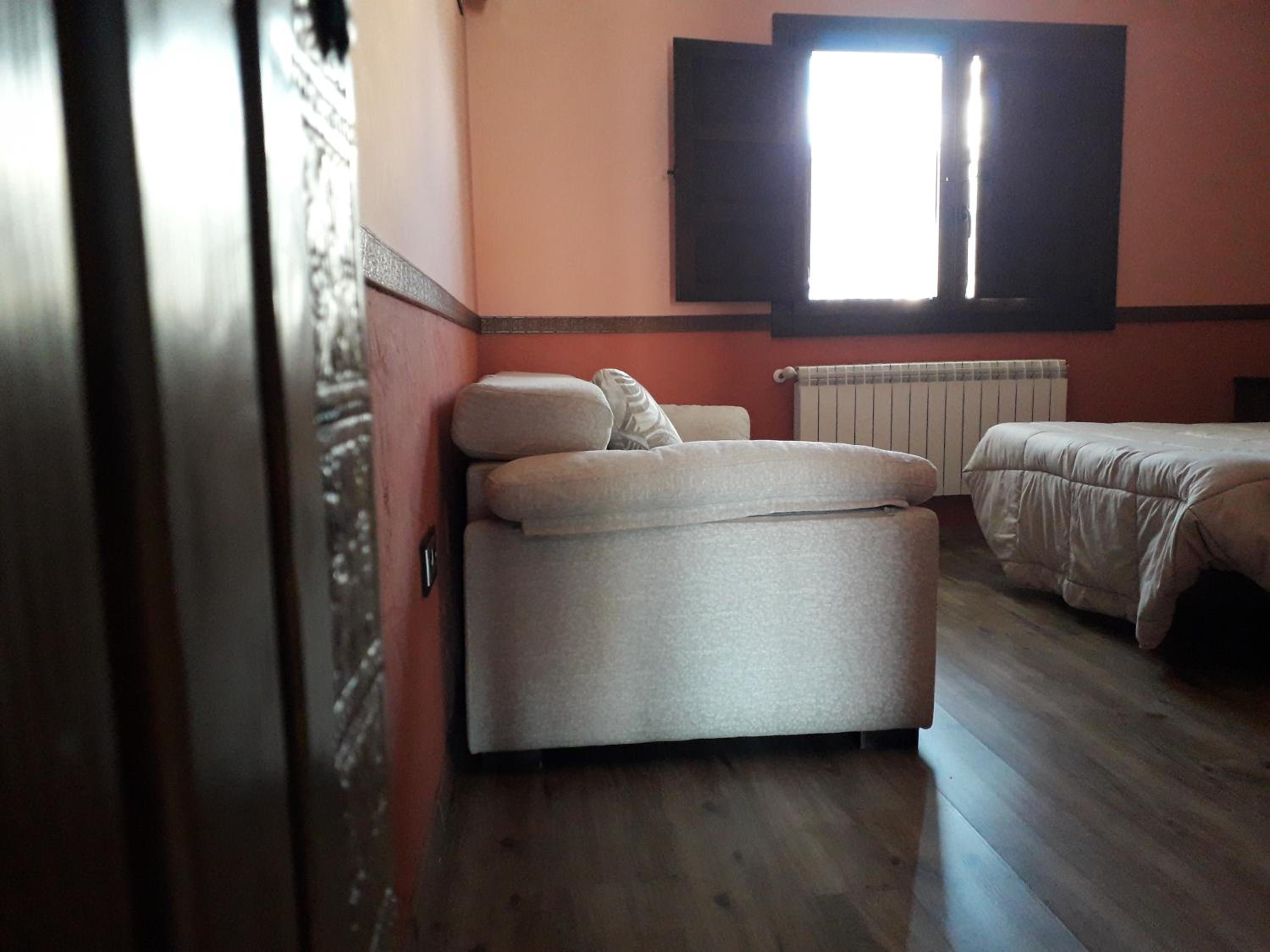 Superior Triple Room - Photo 4