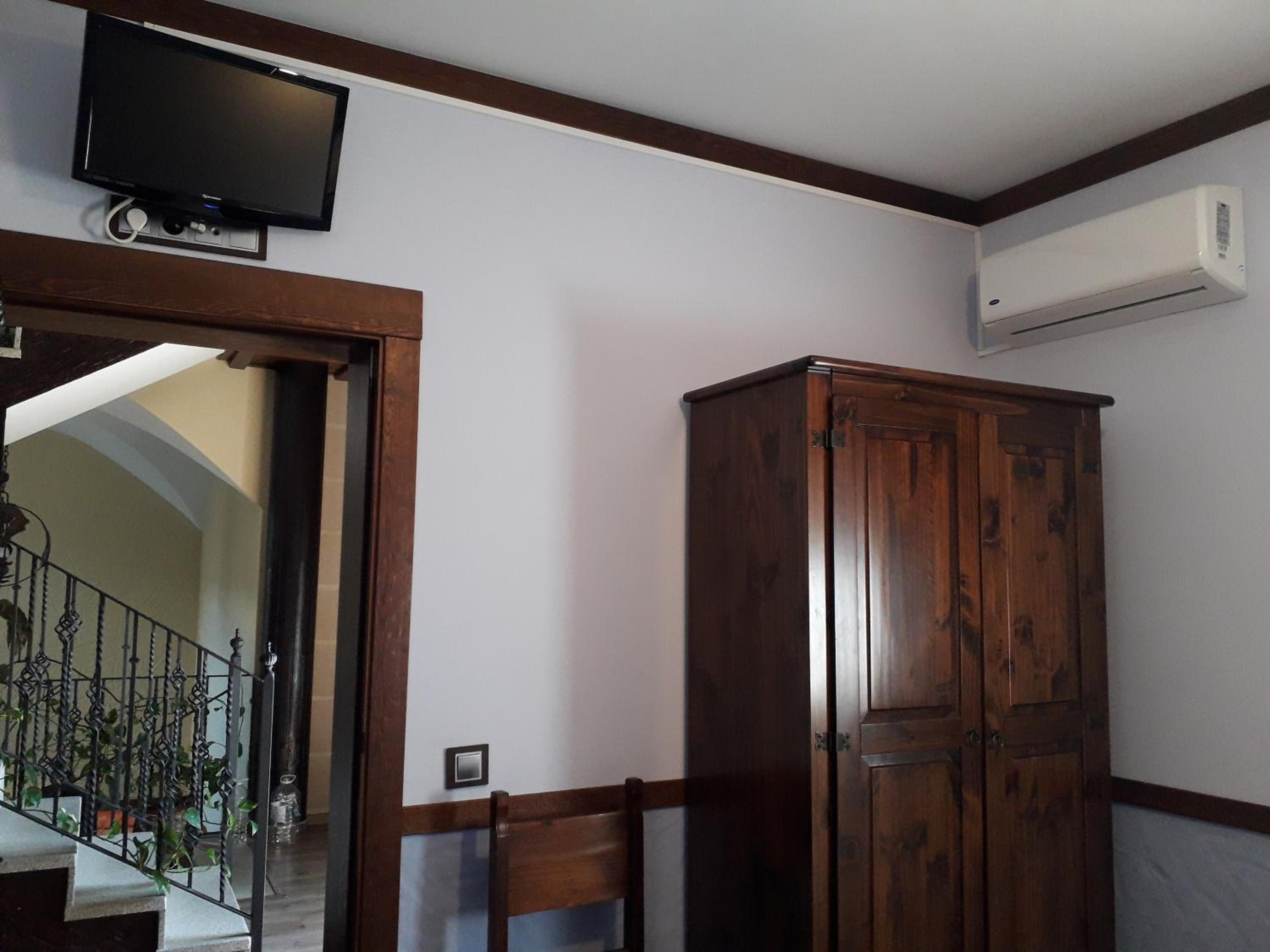 Superior Double or Twin Room - Photo 2