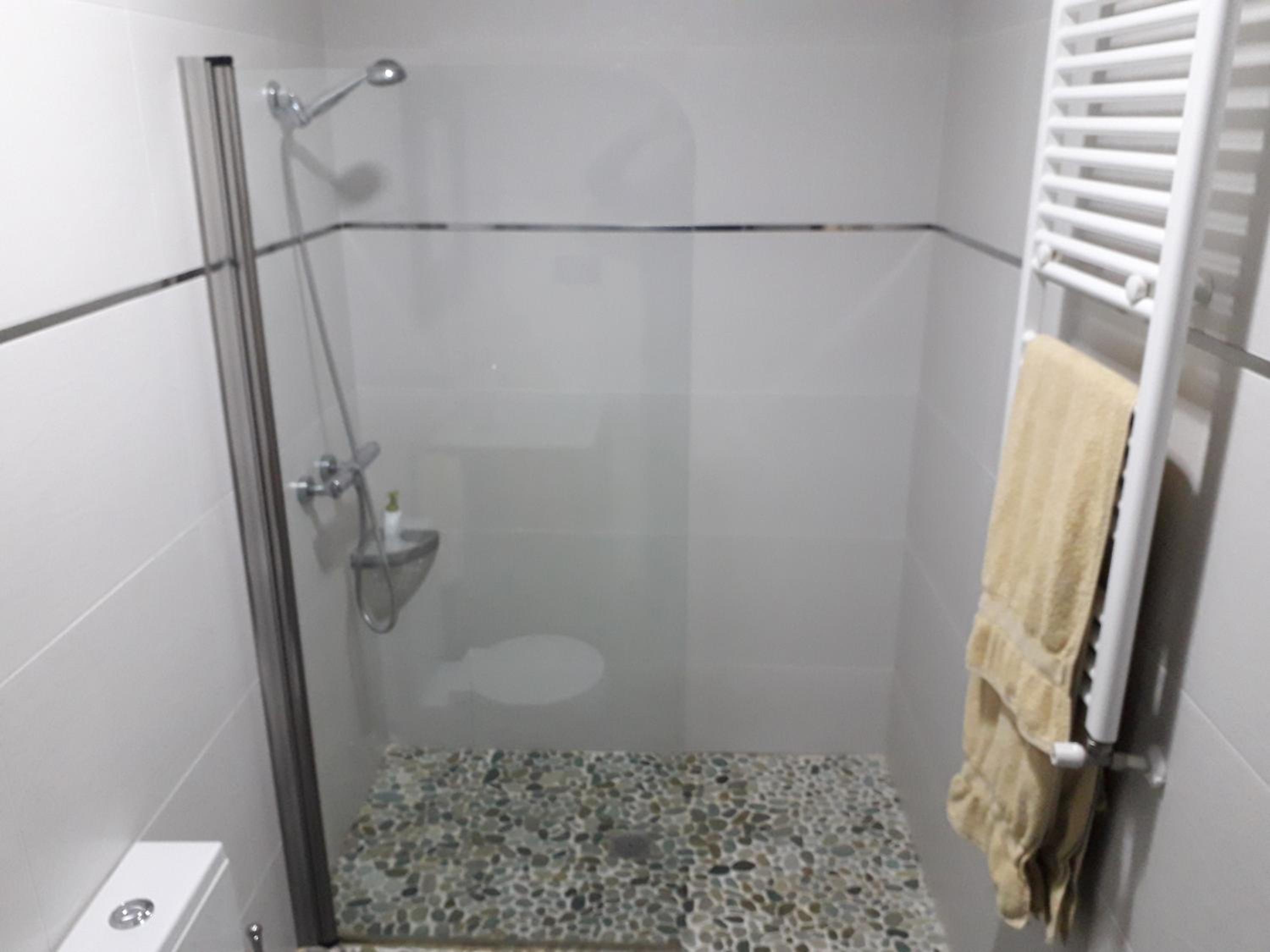 Superior Double or Twin Room - Photo 9