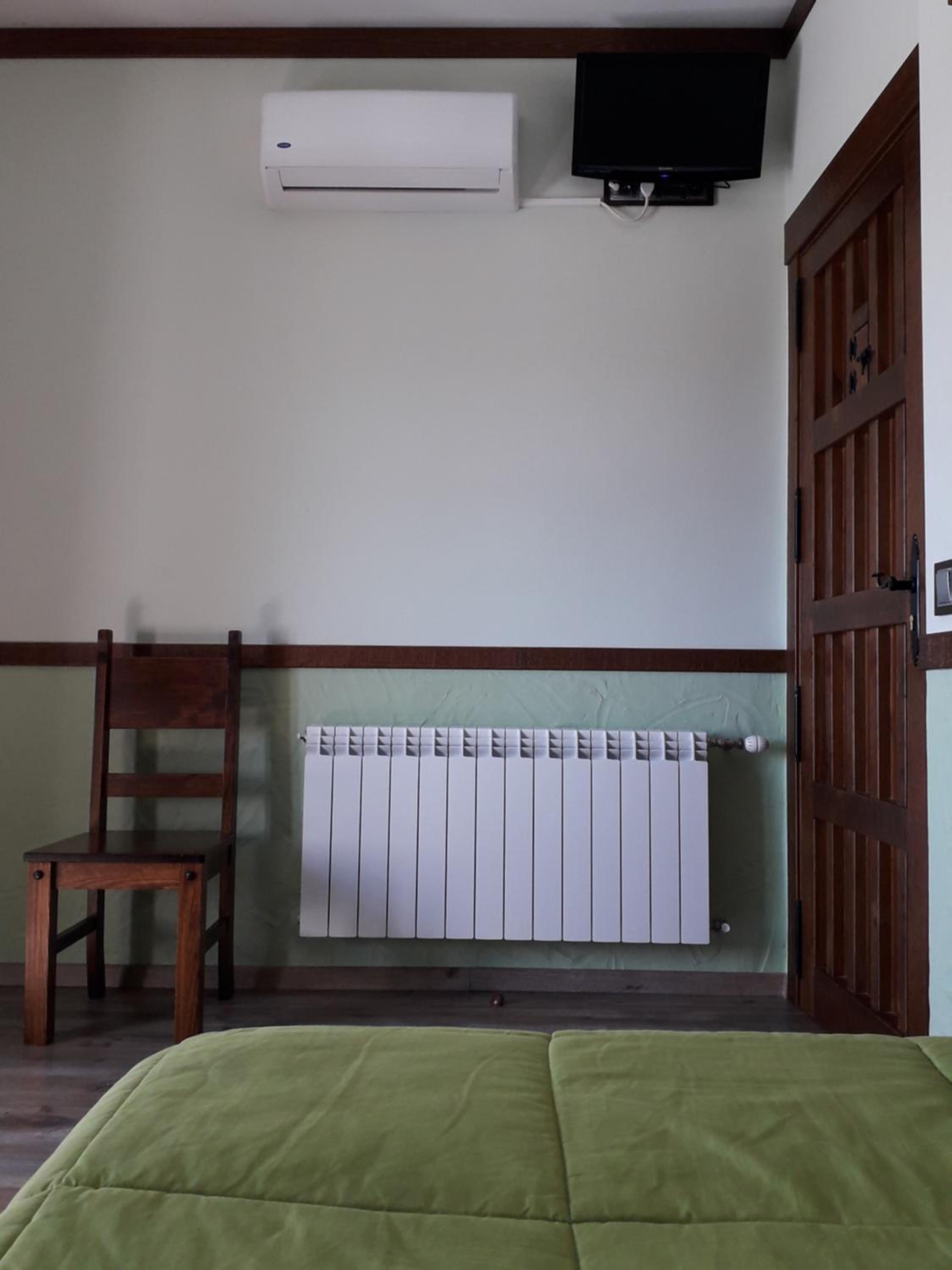Superior Double or Twin Room - Photo 7