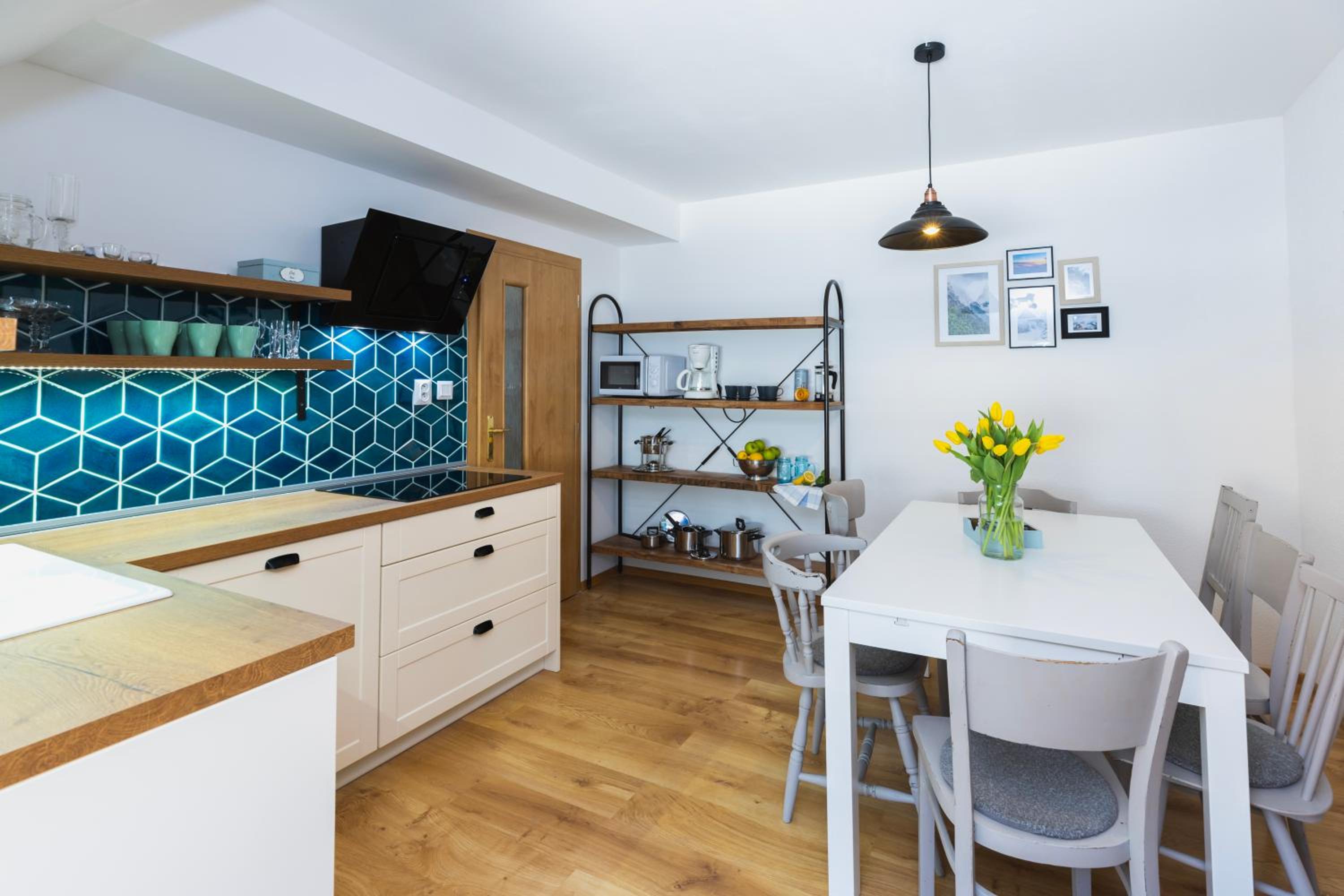 Apartment - Photo 42