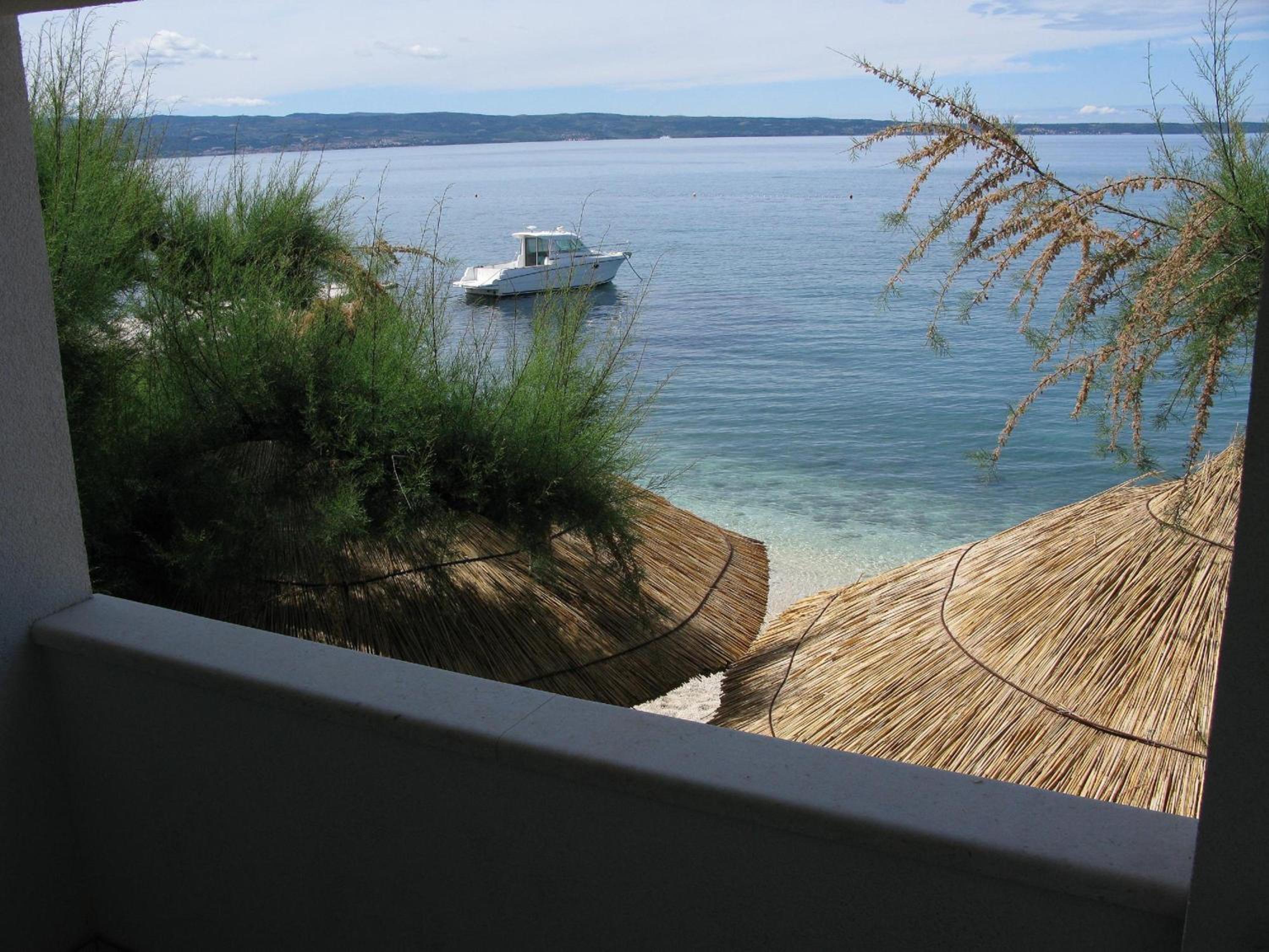 Bungalow with Sea View photo 3