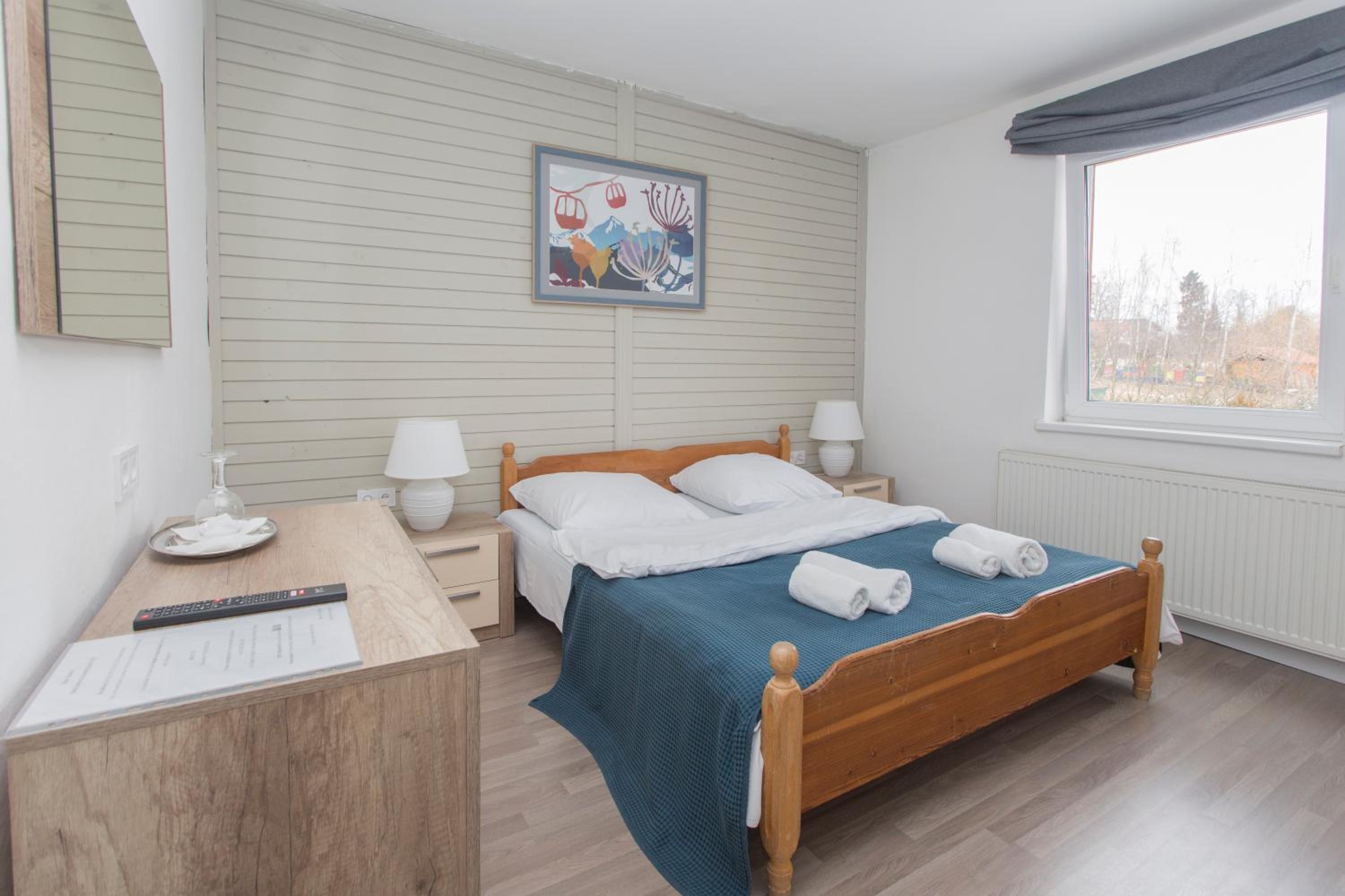 Double Room with Private Bathroom - Photo 1
