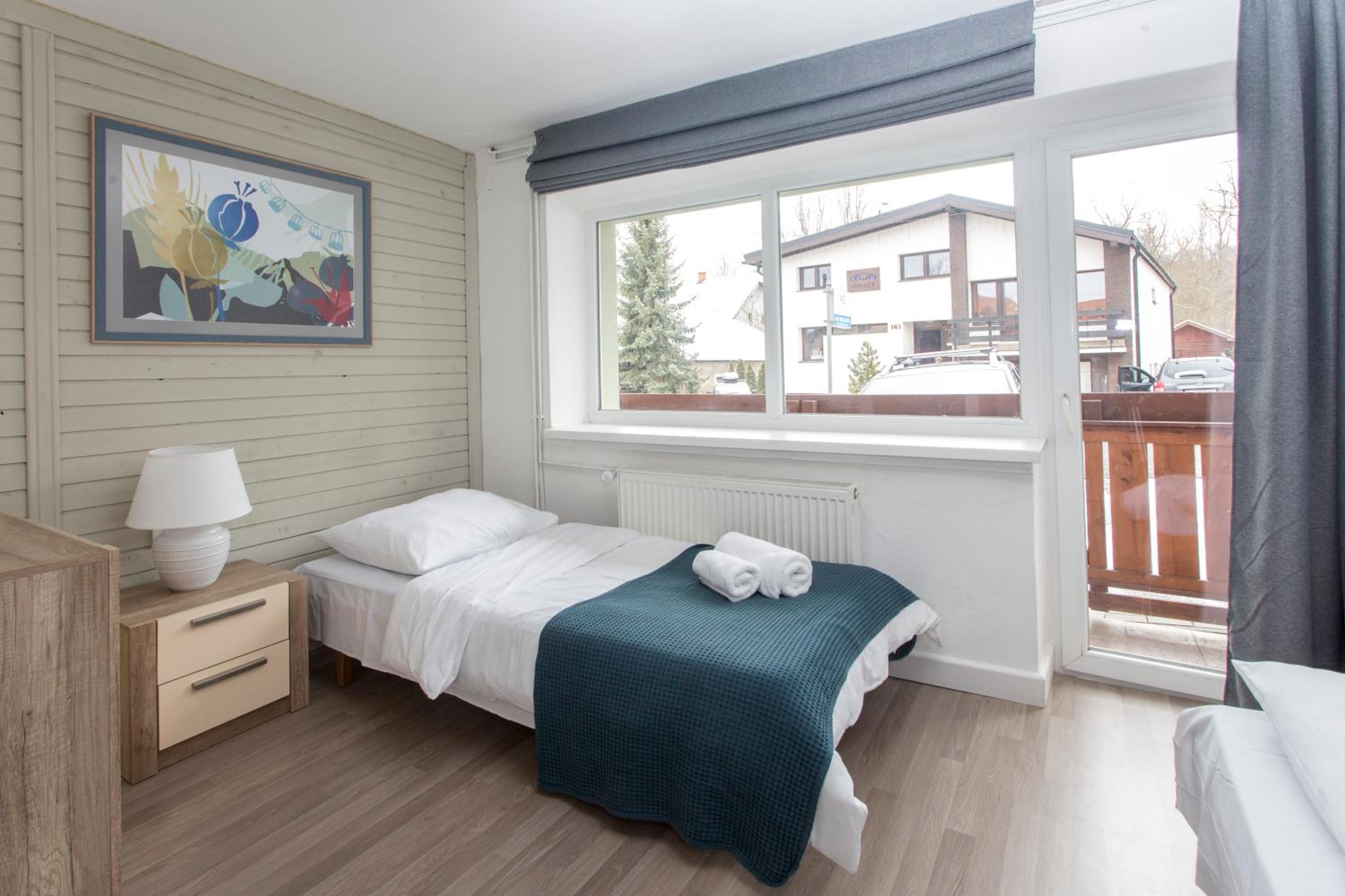 Twin Room with Private Bathroom - Photo 1