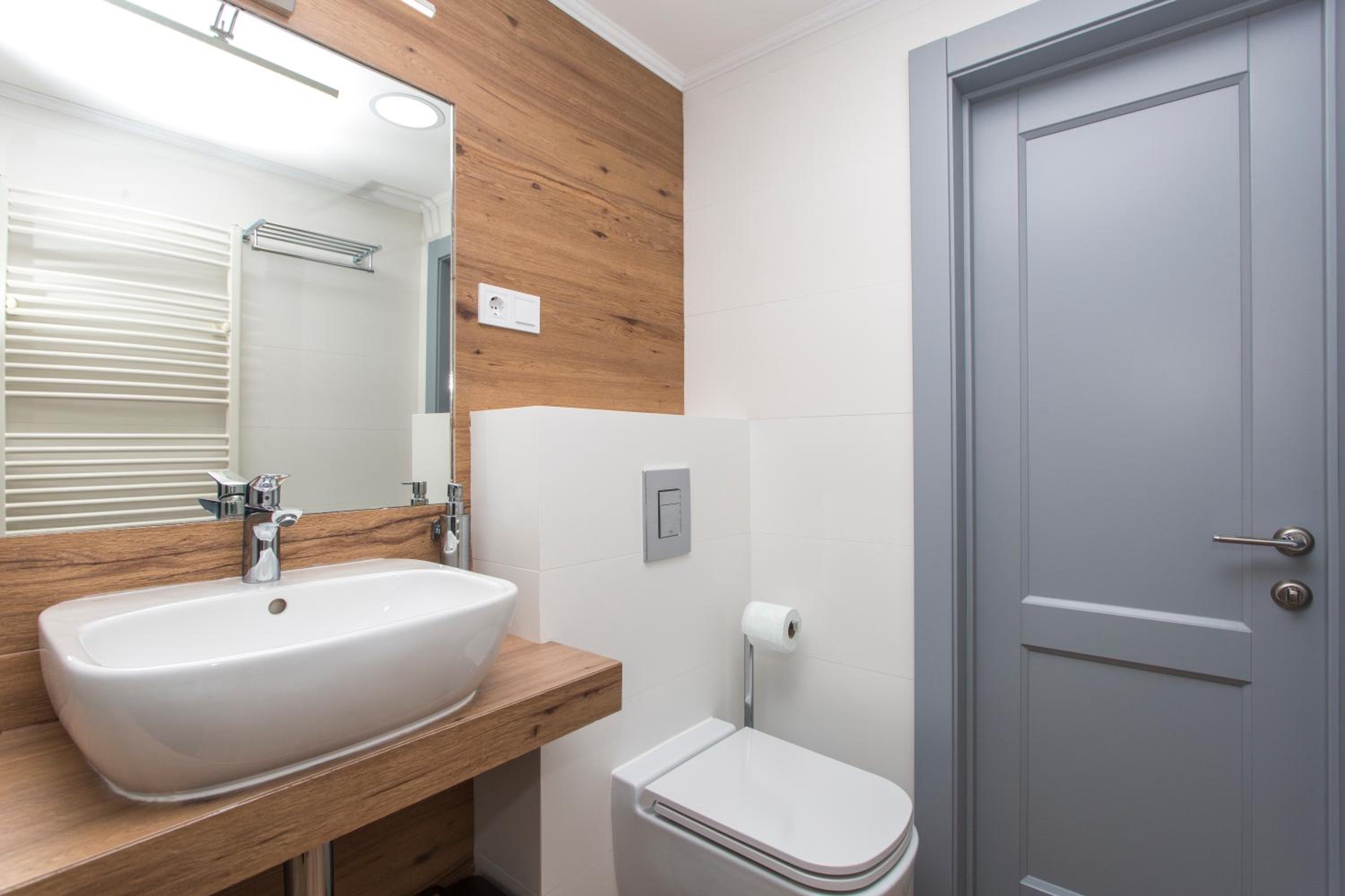 Double Room with Private Bathroom - Photo 5