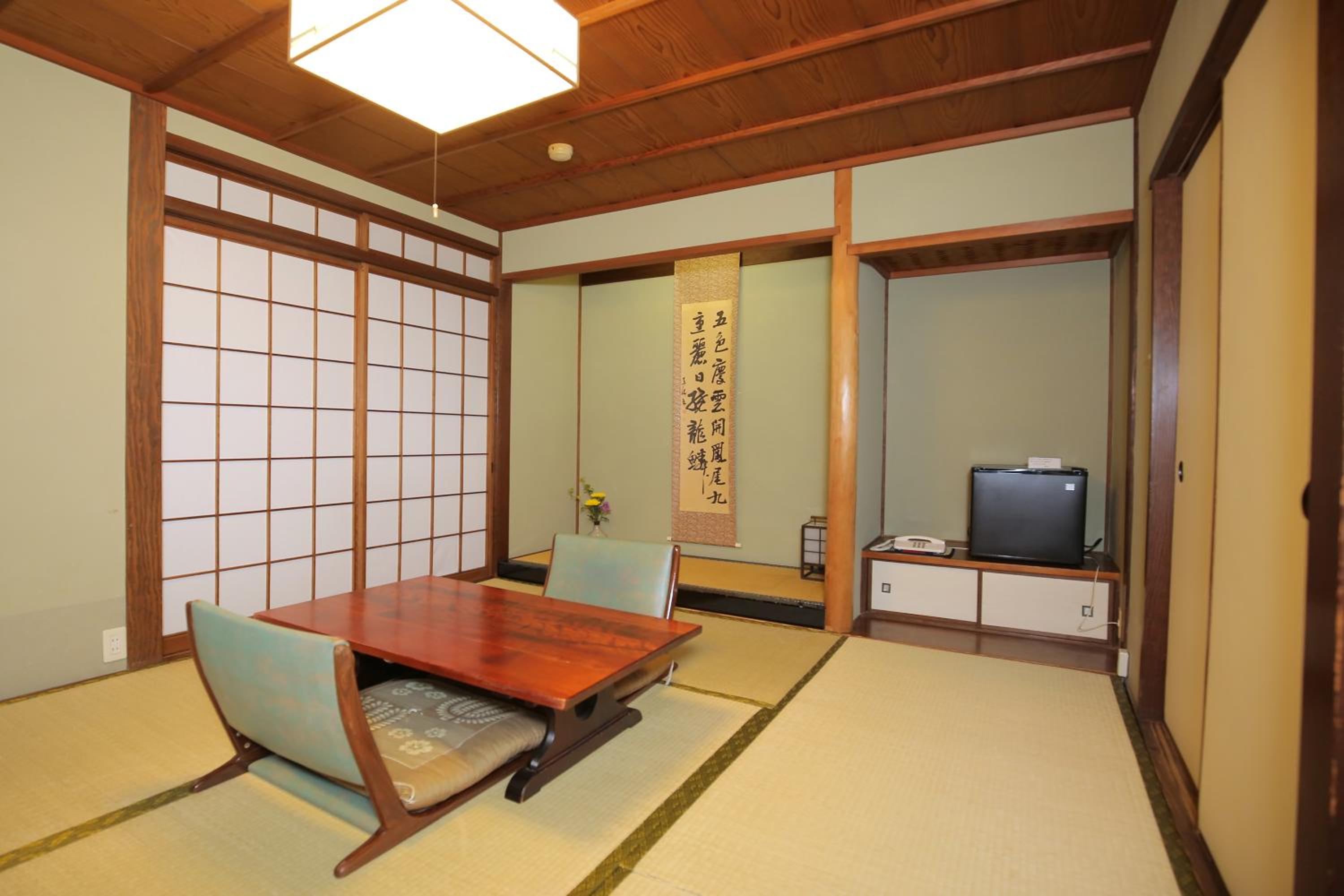 Twin Room with Shared Bathroom