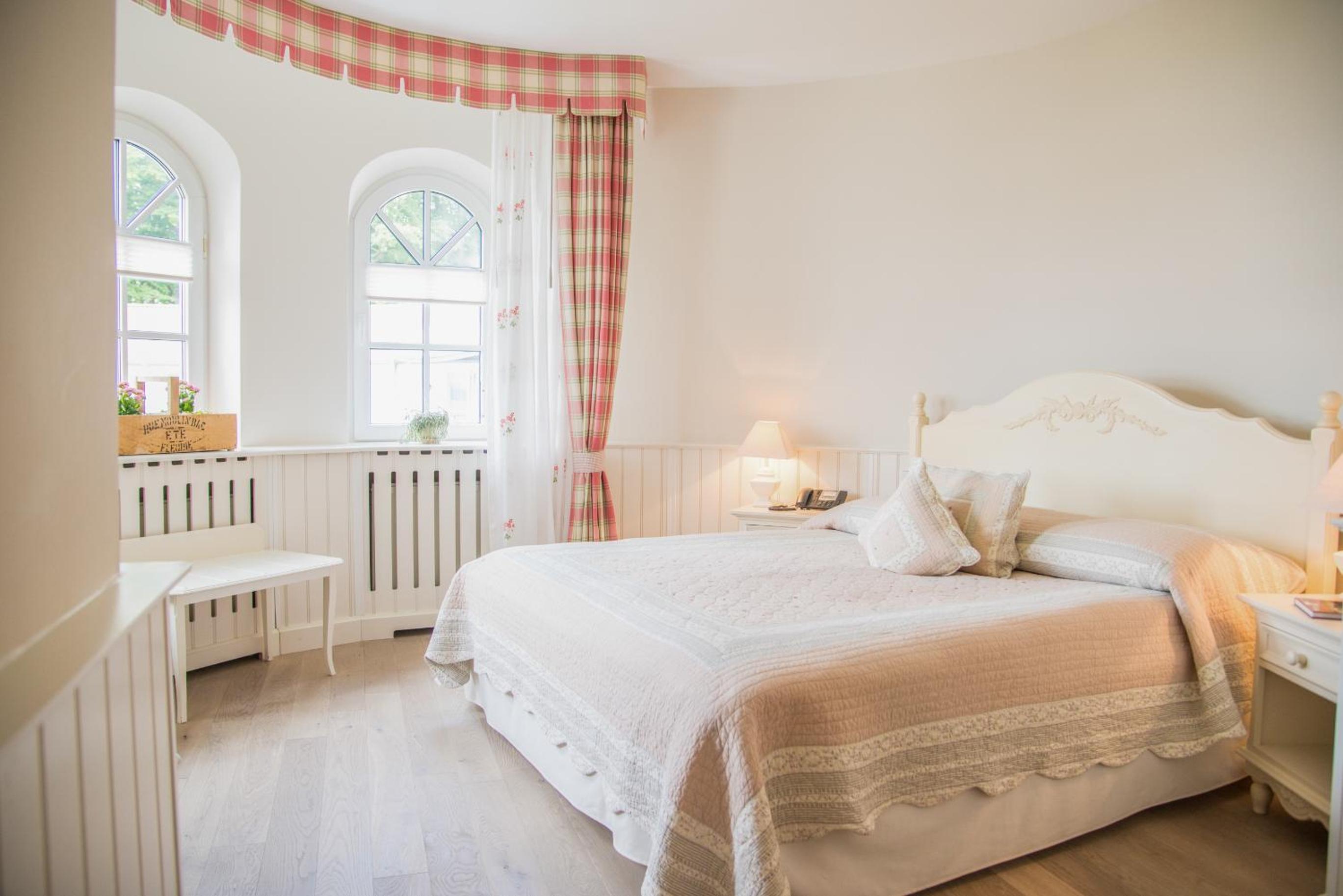 Premium Double Room with Sea View - Photo 4