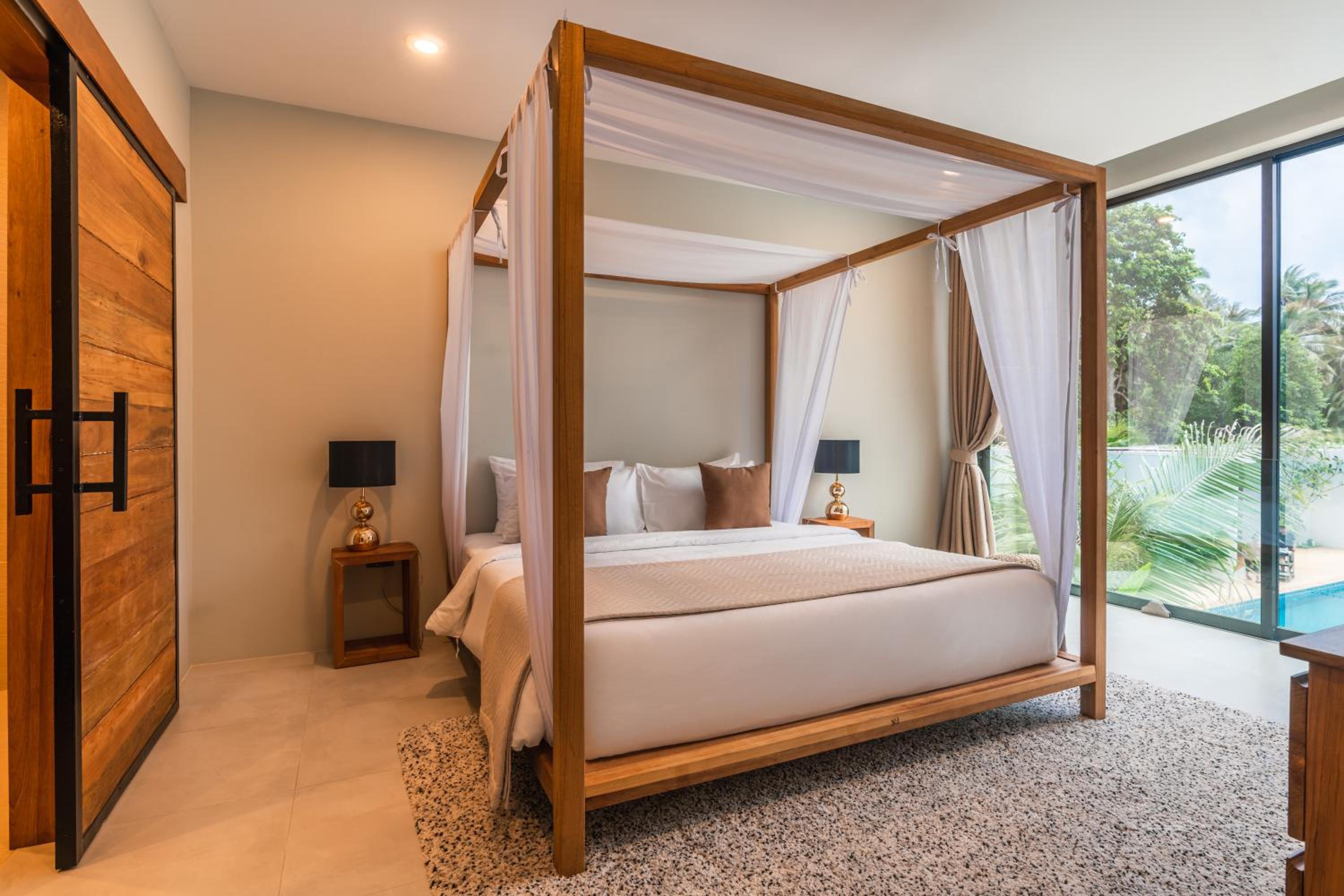 Two-Bedroom Villa - Photo 21