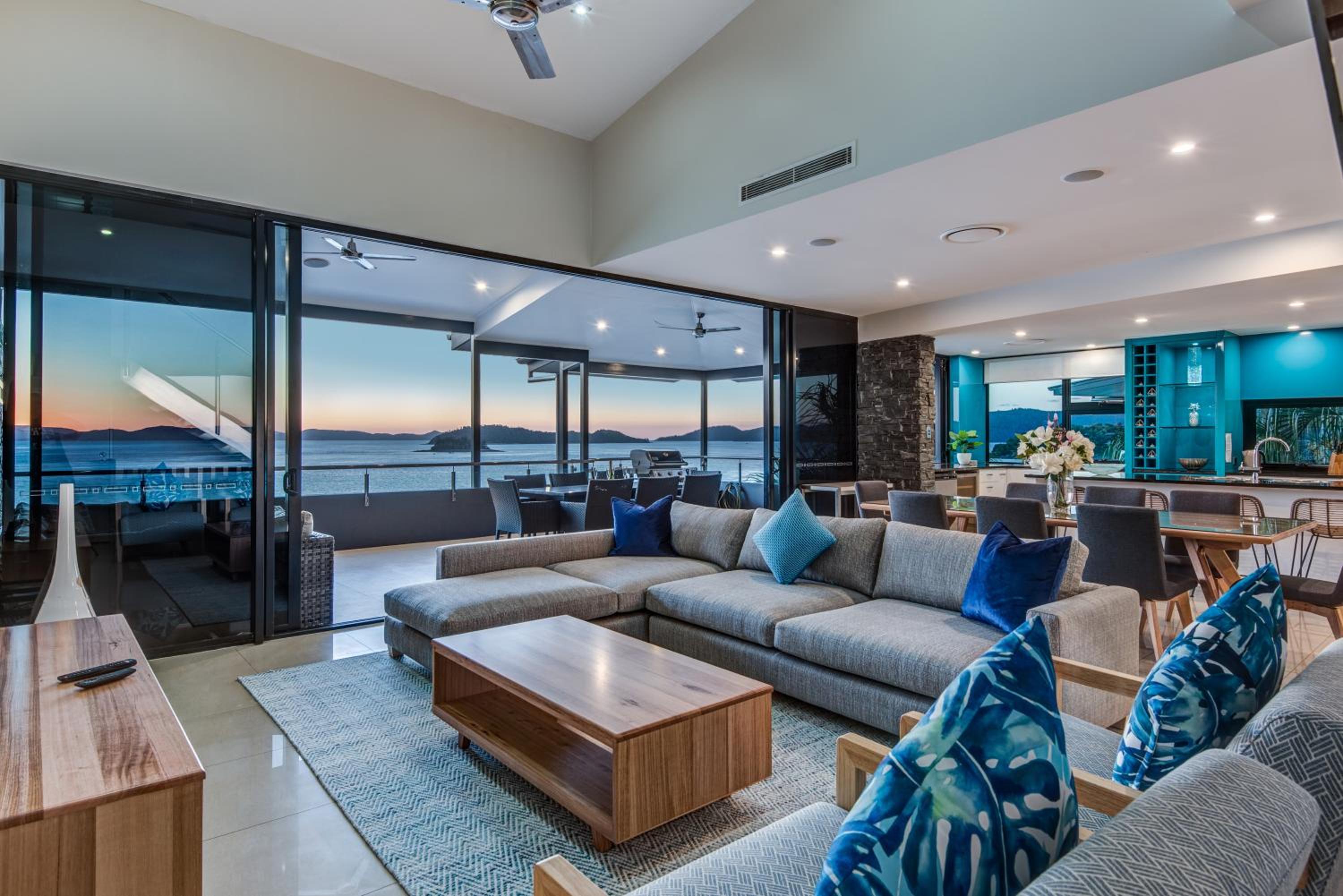 3 Bedroom Sea View apartment - Apartment 8