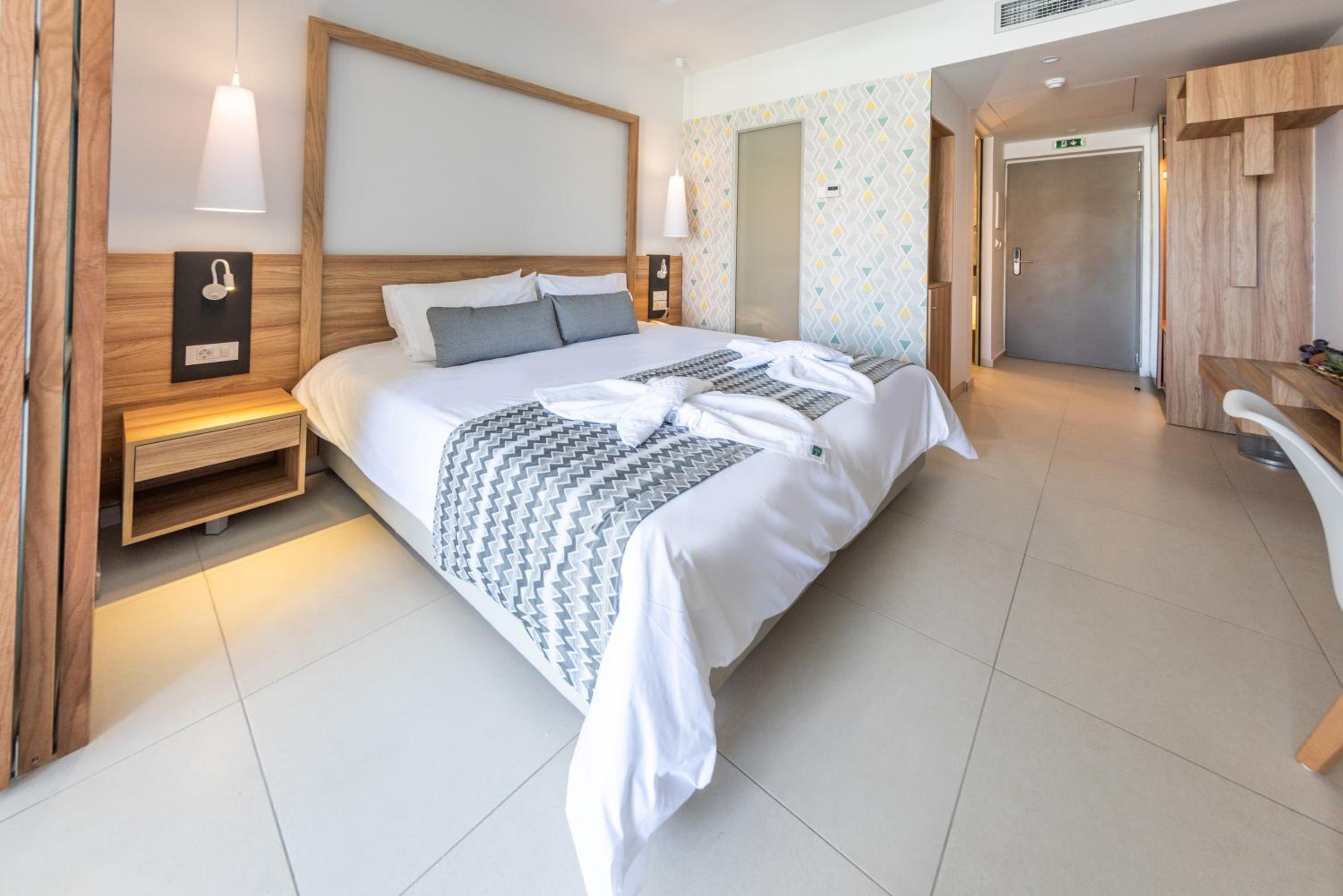 Superior Double Room - Photo 3