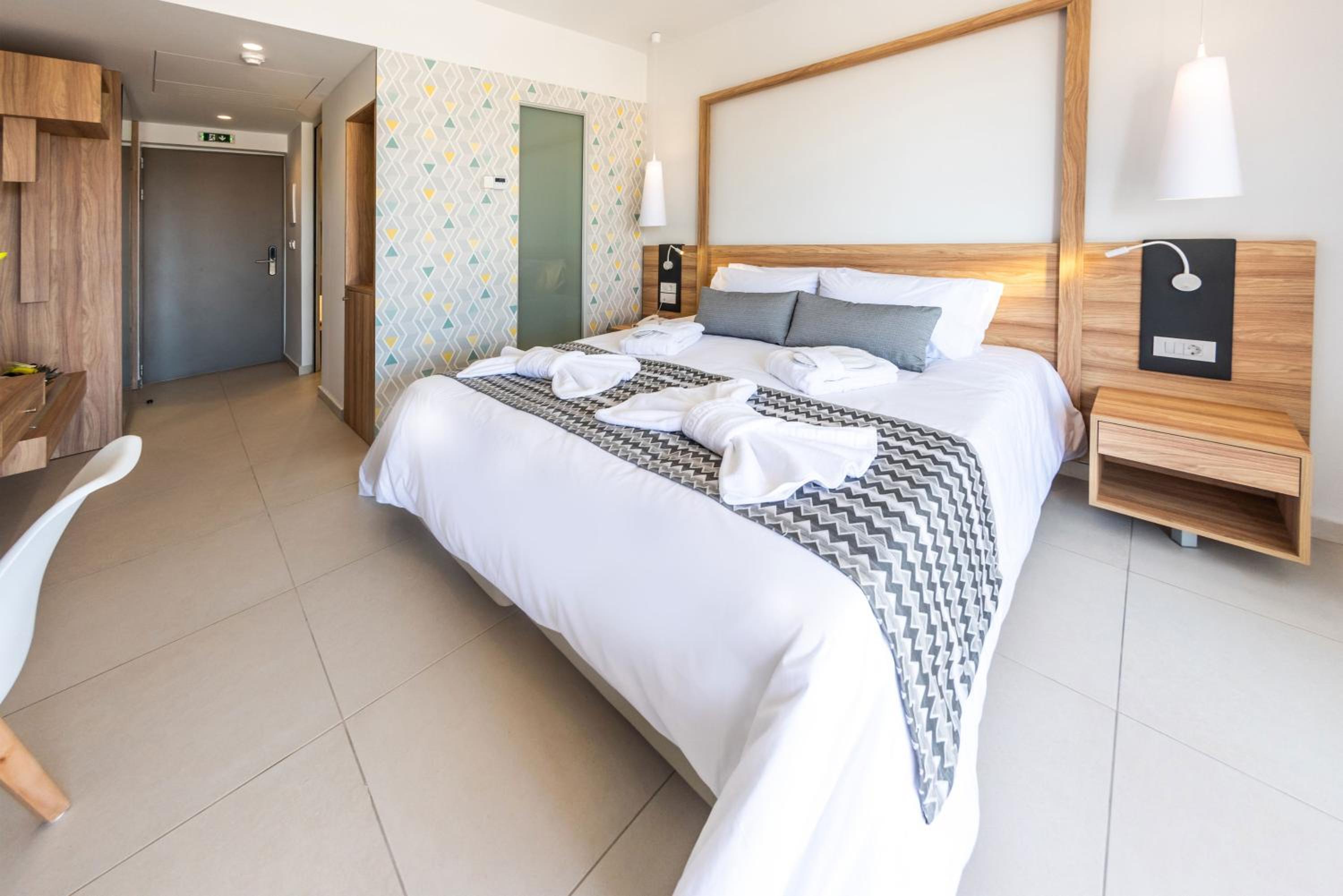 Superior Double Room - Photo 1