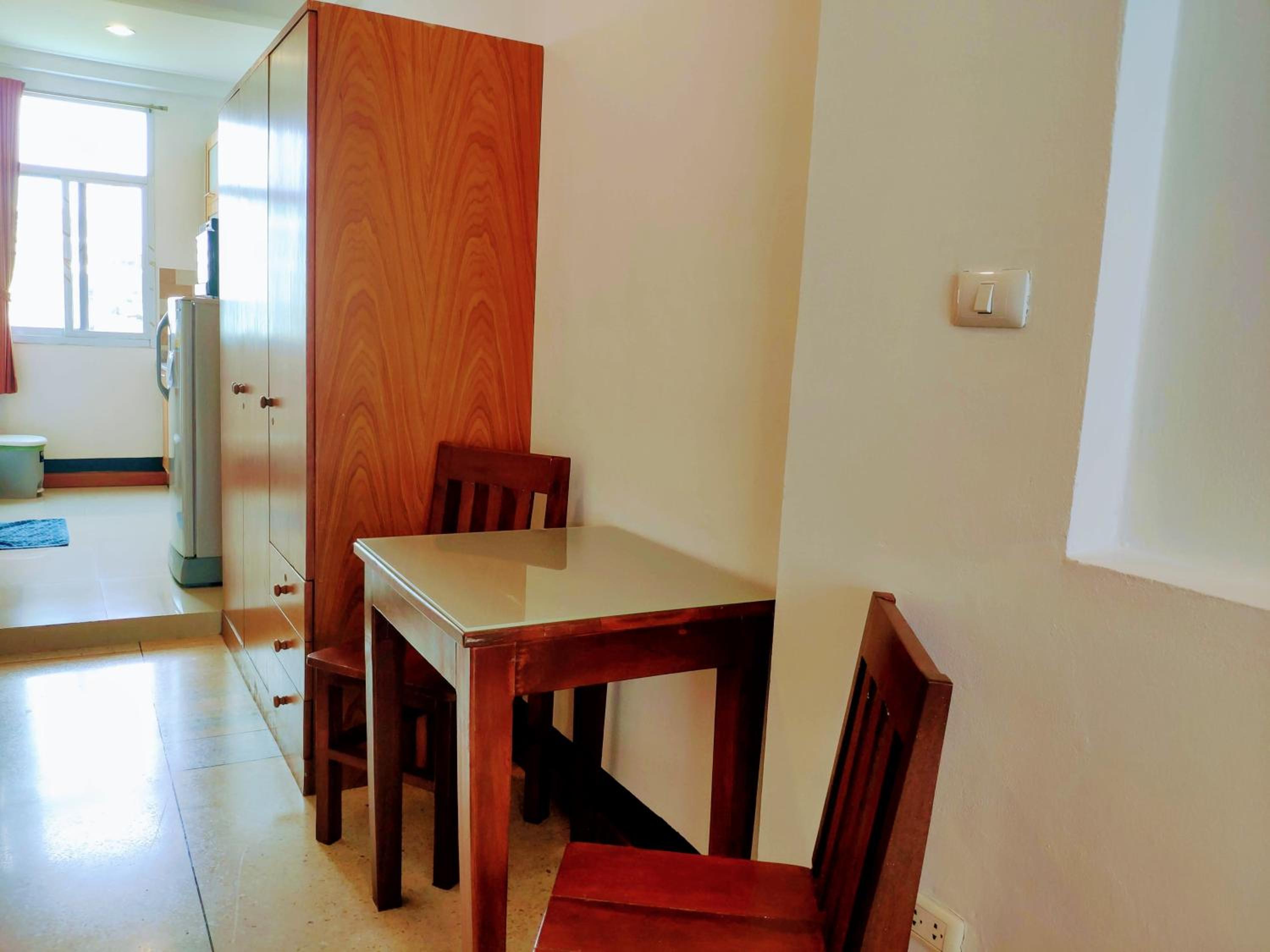 Studio Apartment photo 2
