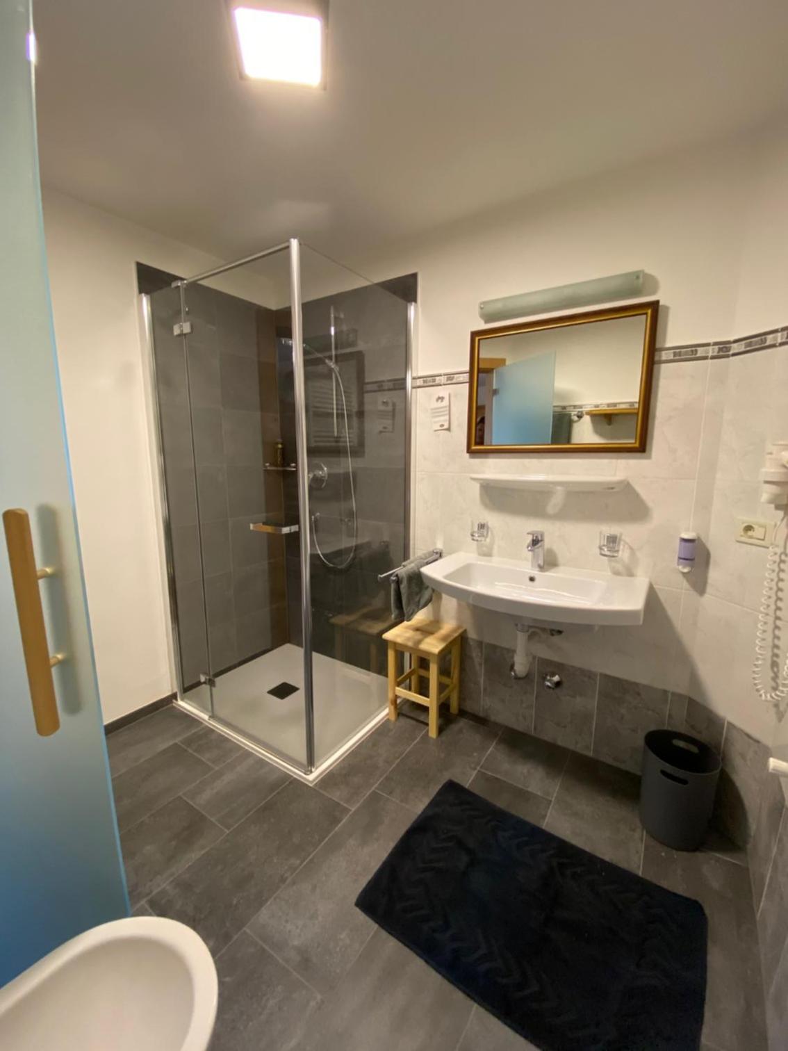 Standard One-Bedroom Apartment - Photo 10