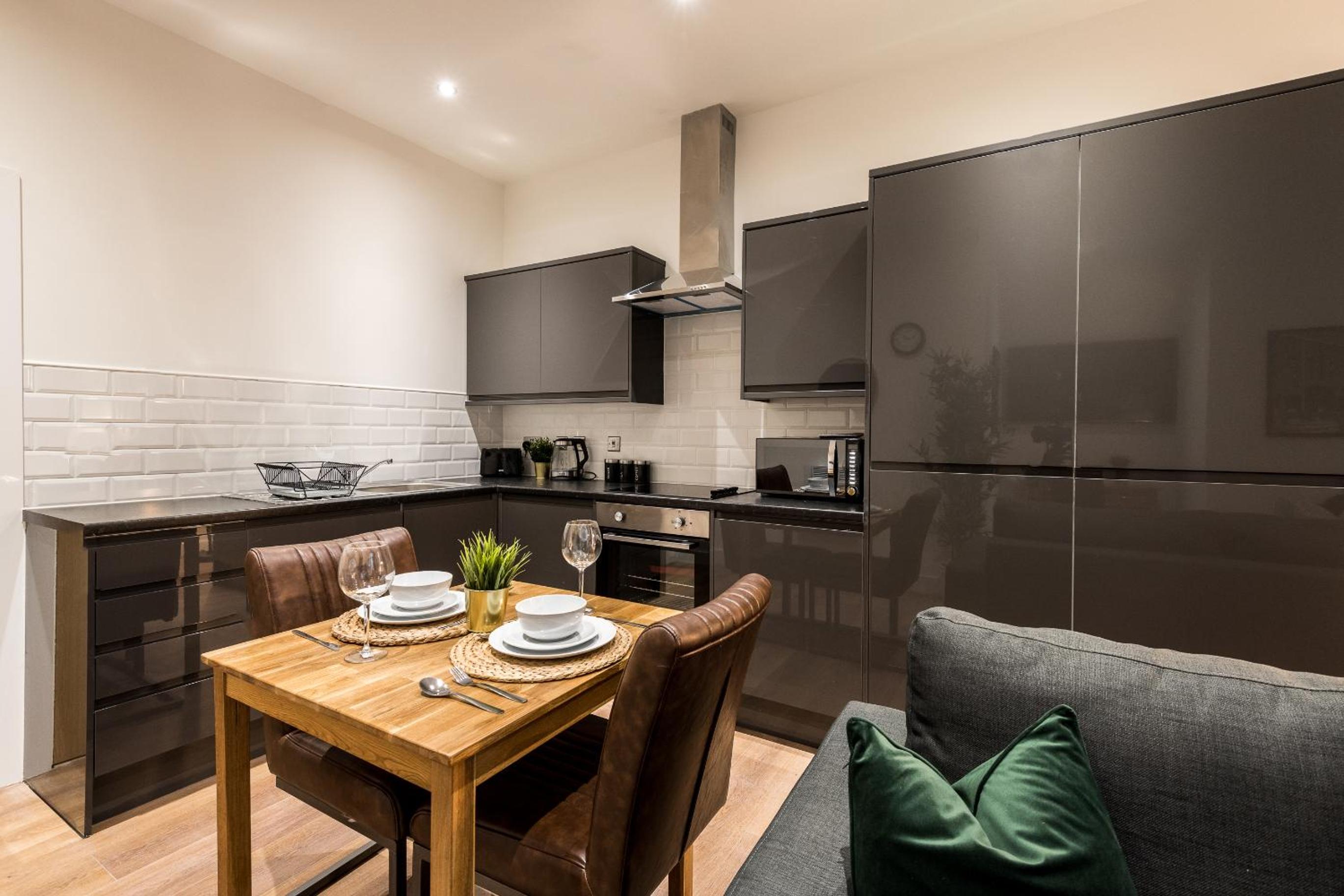One-Bedroom Apartment - Photo 23