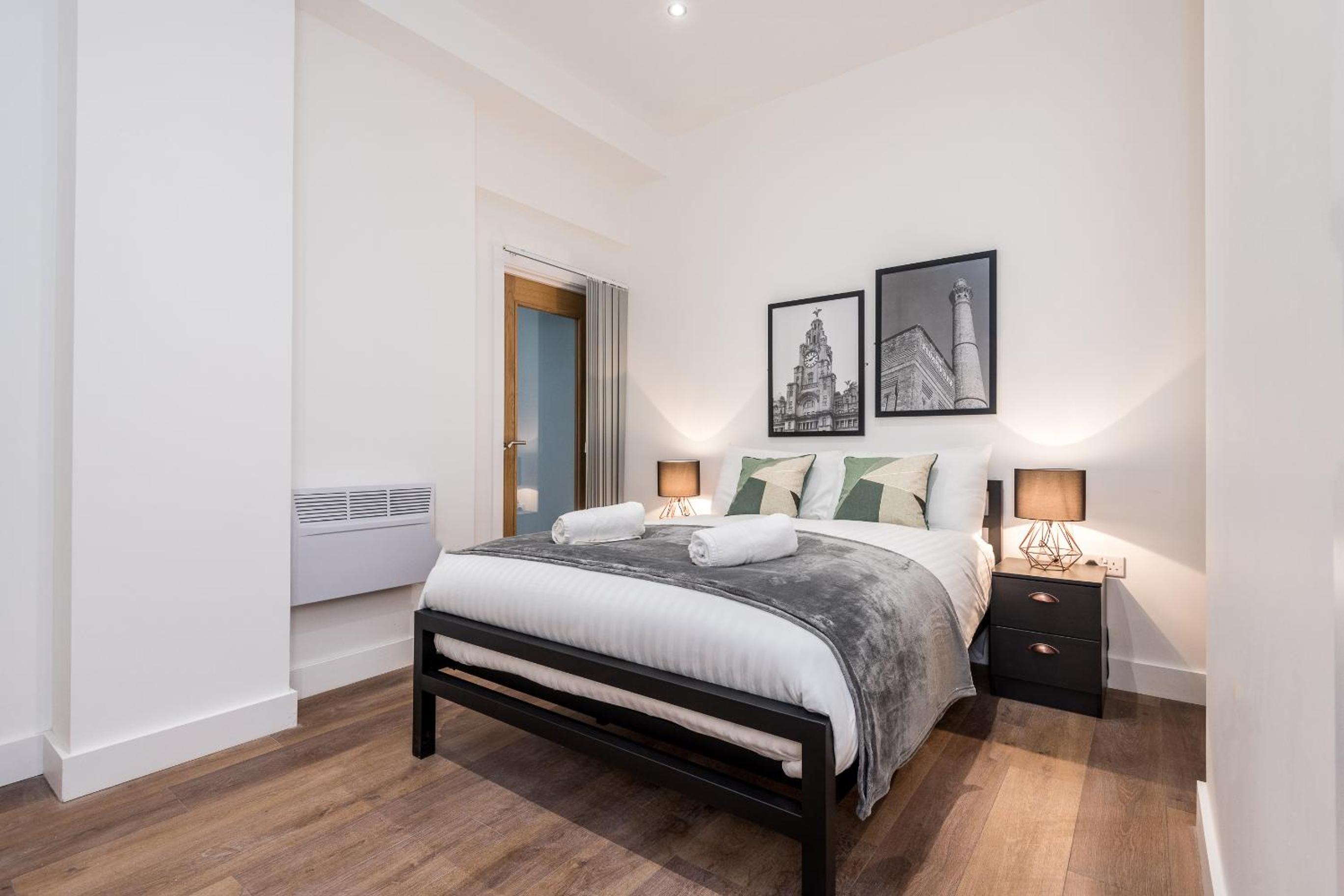 One-Bedroom Apartment - Photo 13