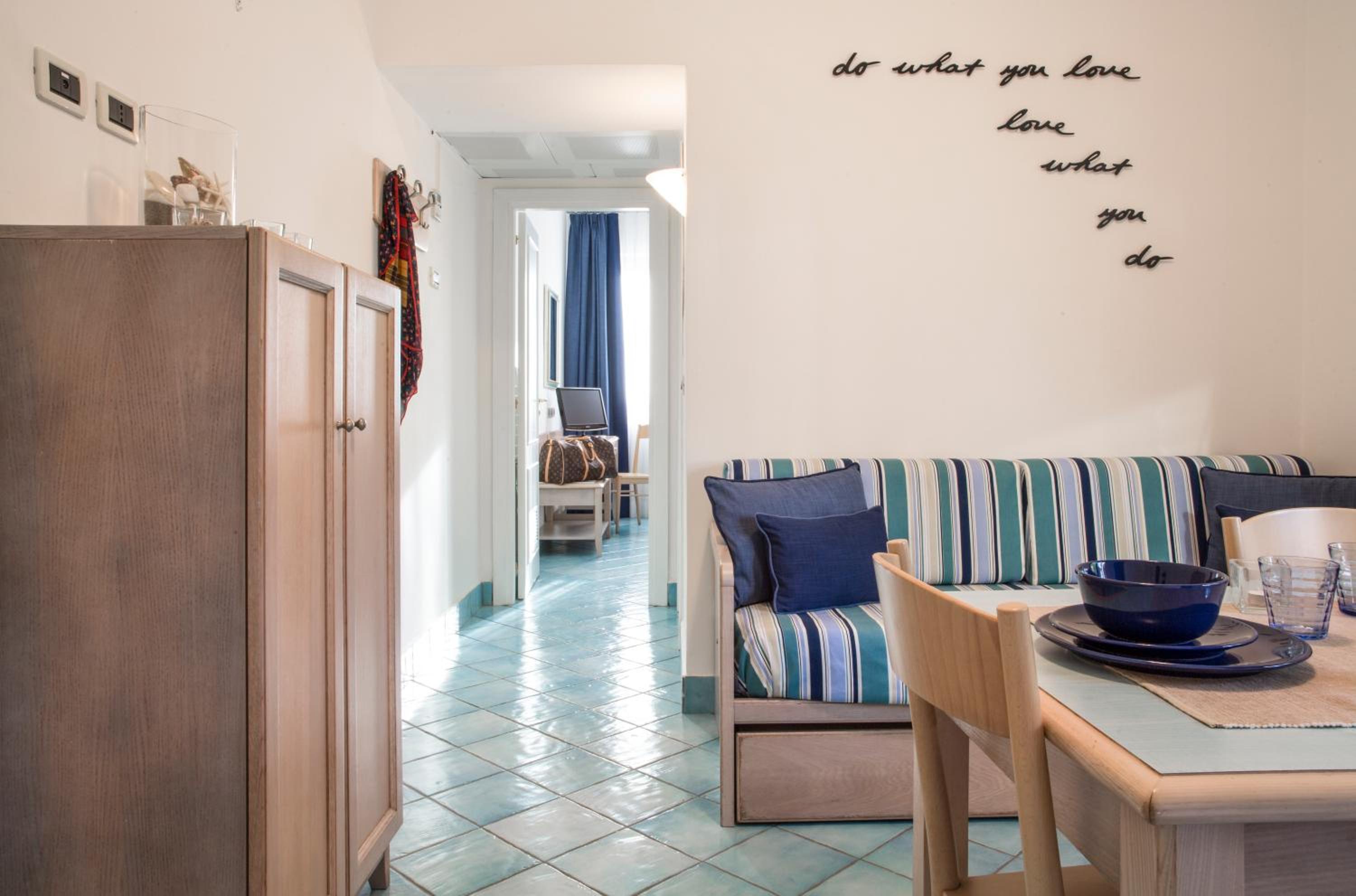  Apartment Ground Floor- Park