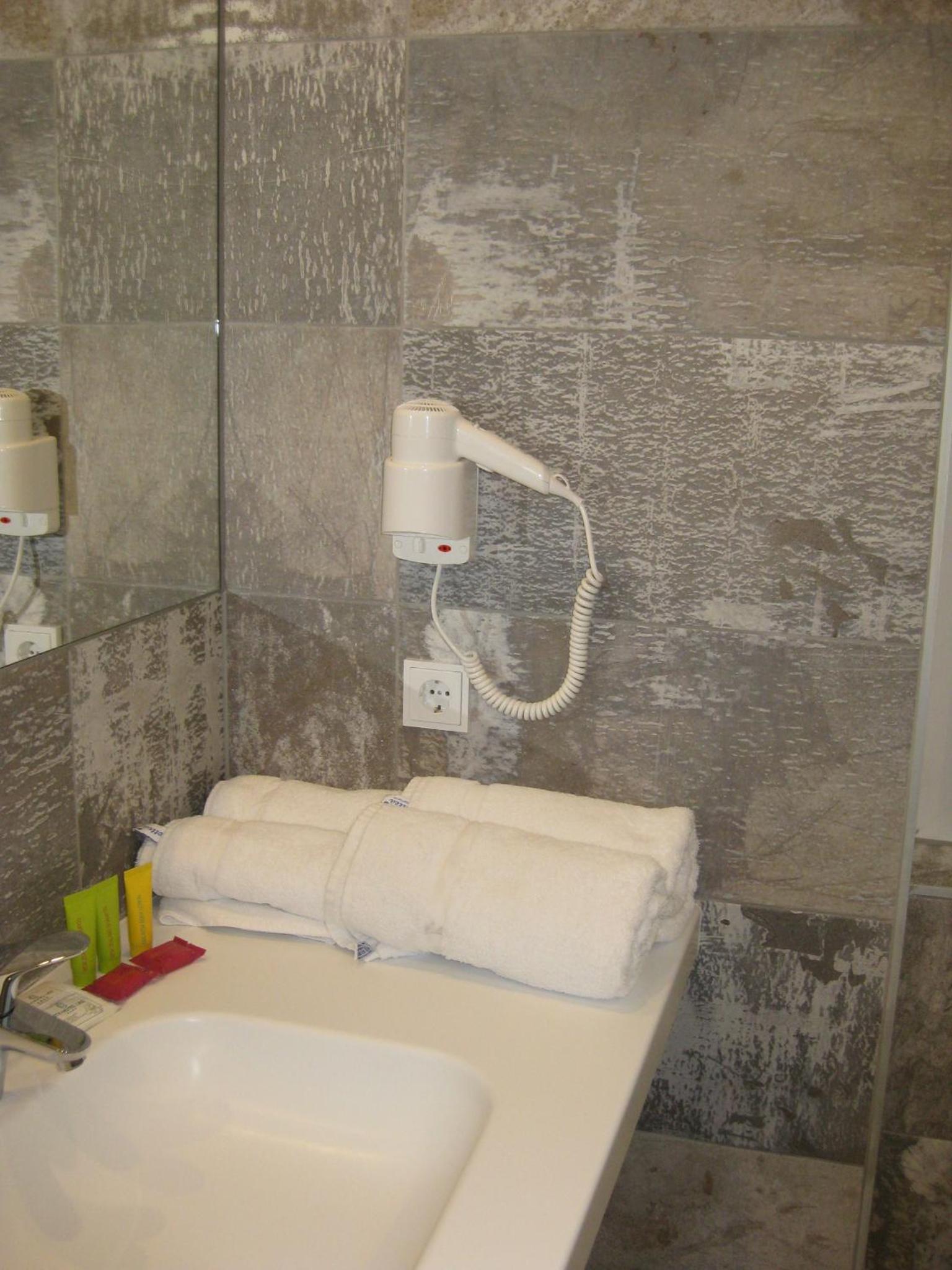 Comfort Triple Room - Photo 2