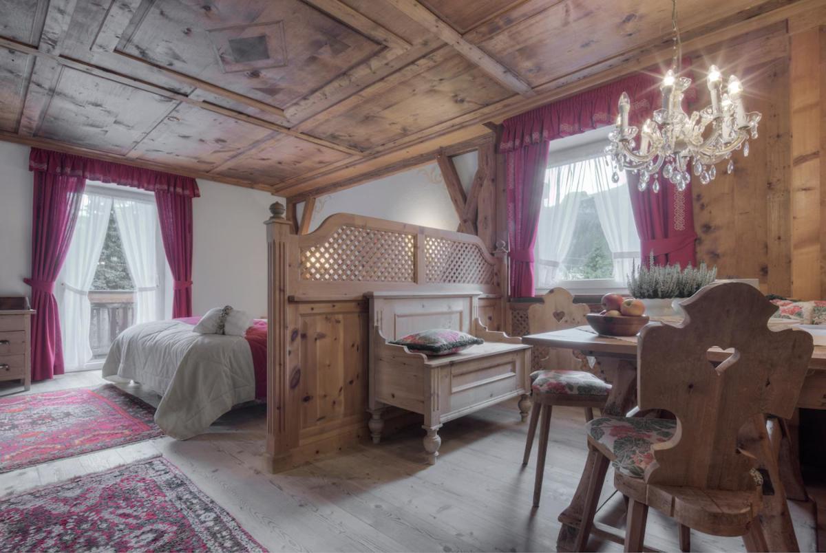 Romantic Double Room