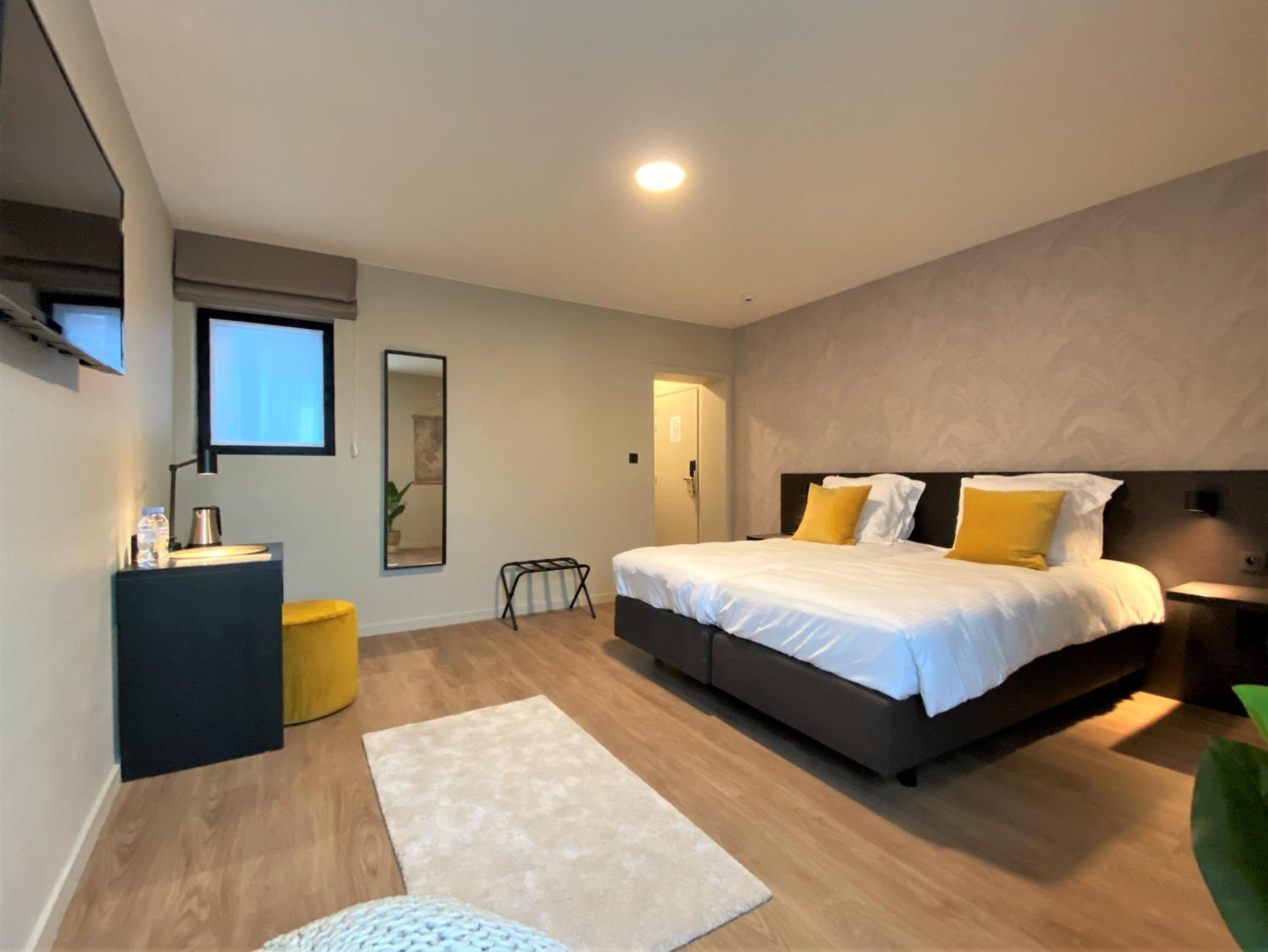 Superior Double or Twin Room - Photo 2
