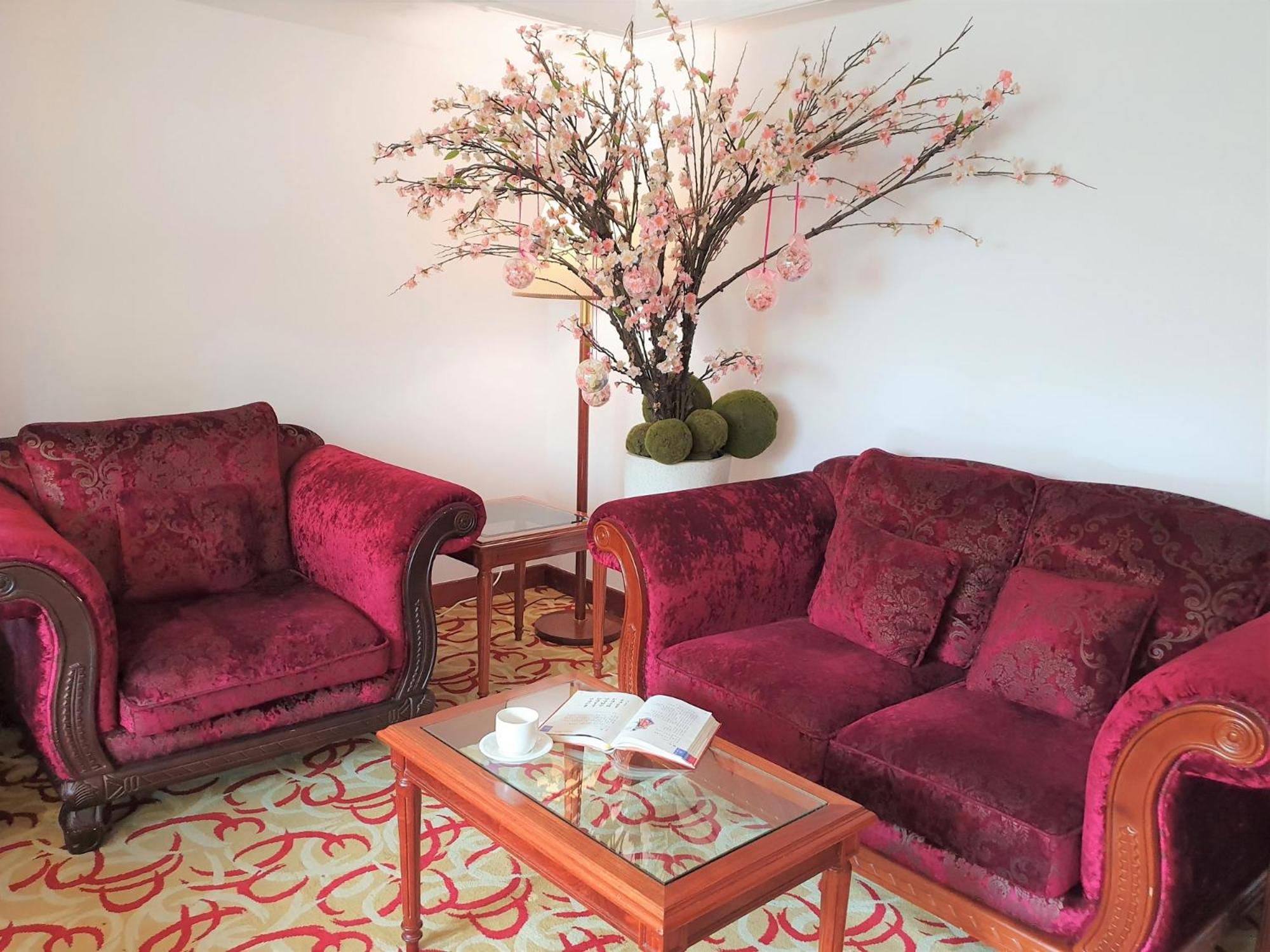 Sakura Suite