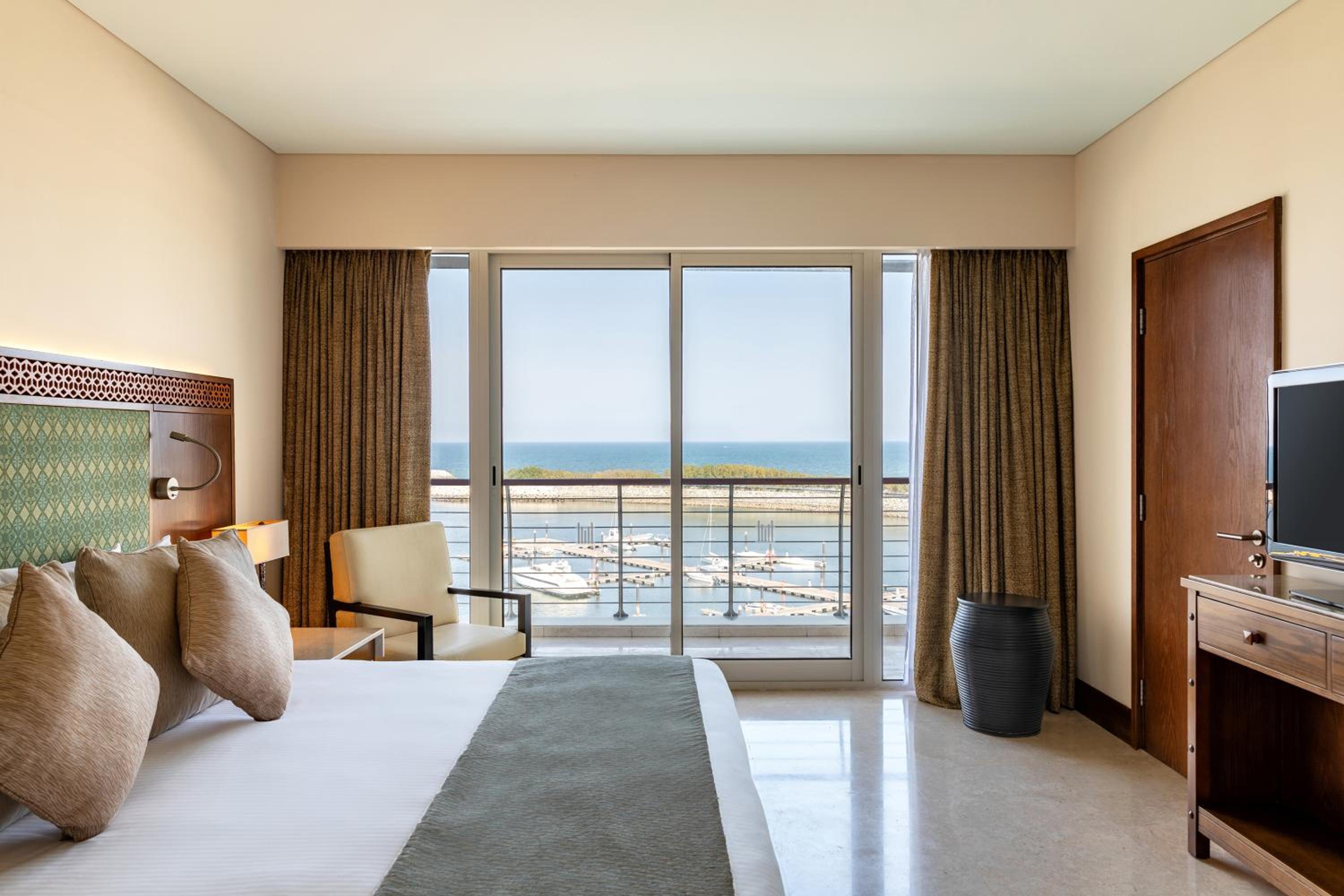 Executive Sea View Suite