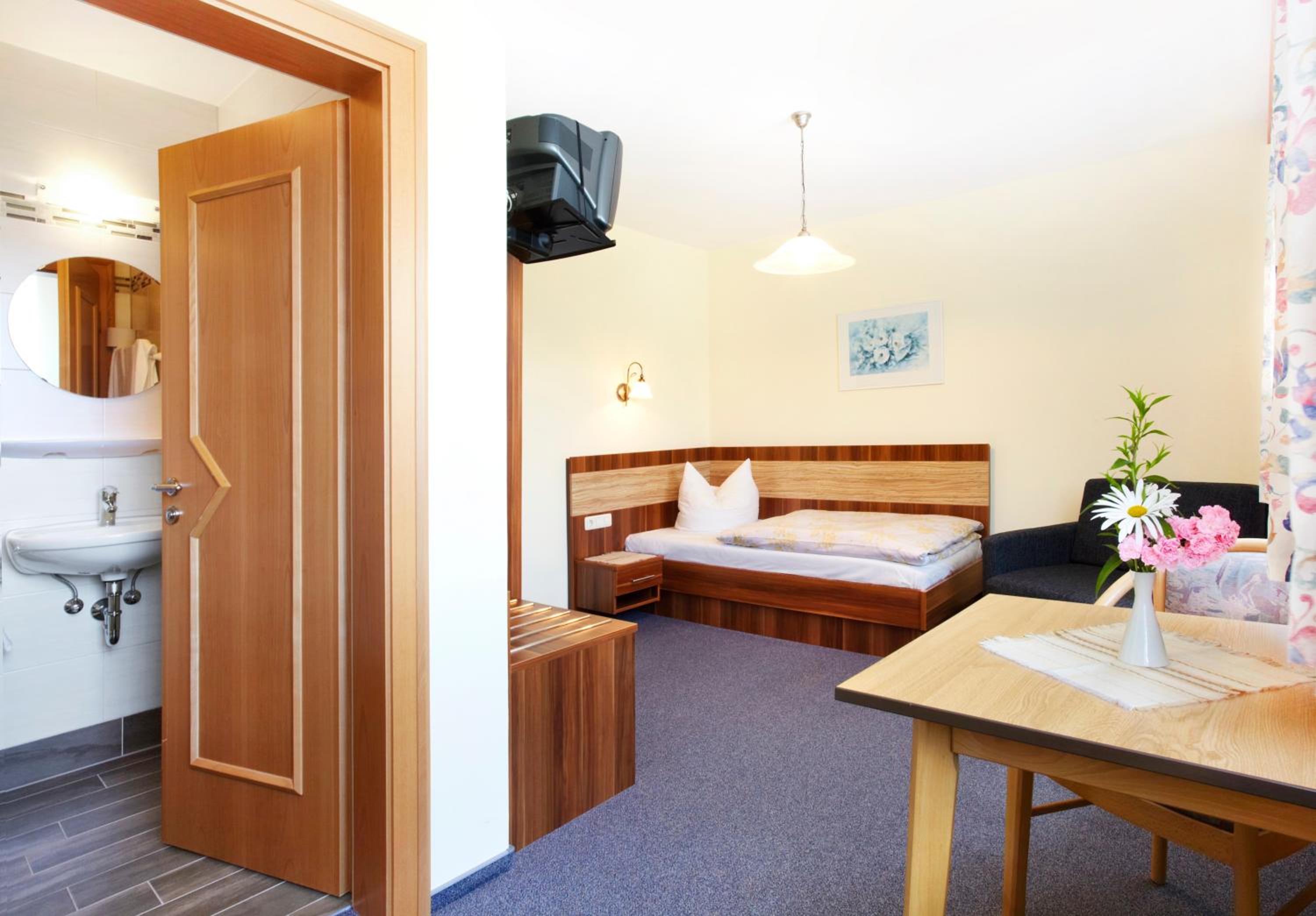 Single Room photo 1