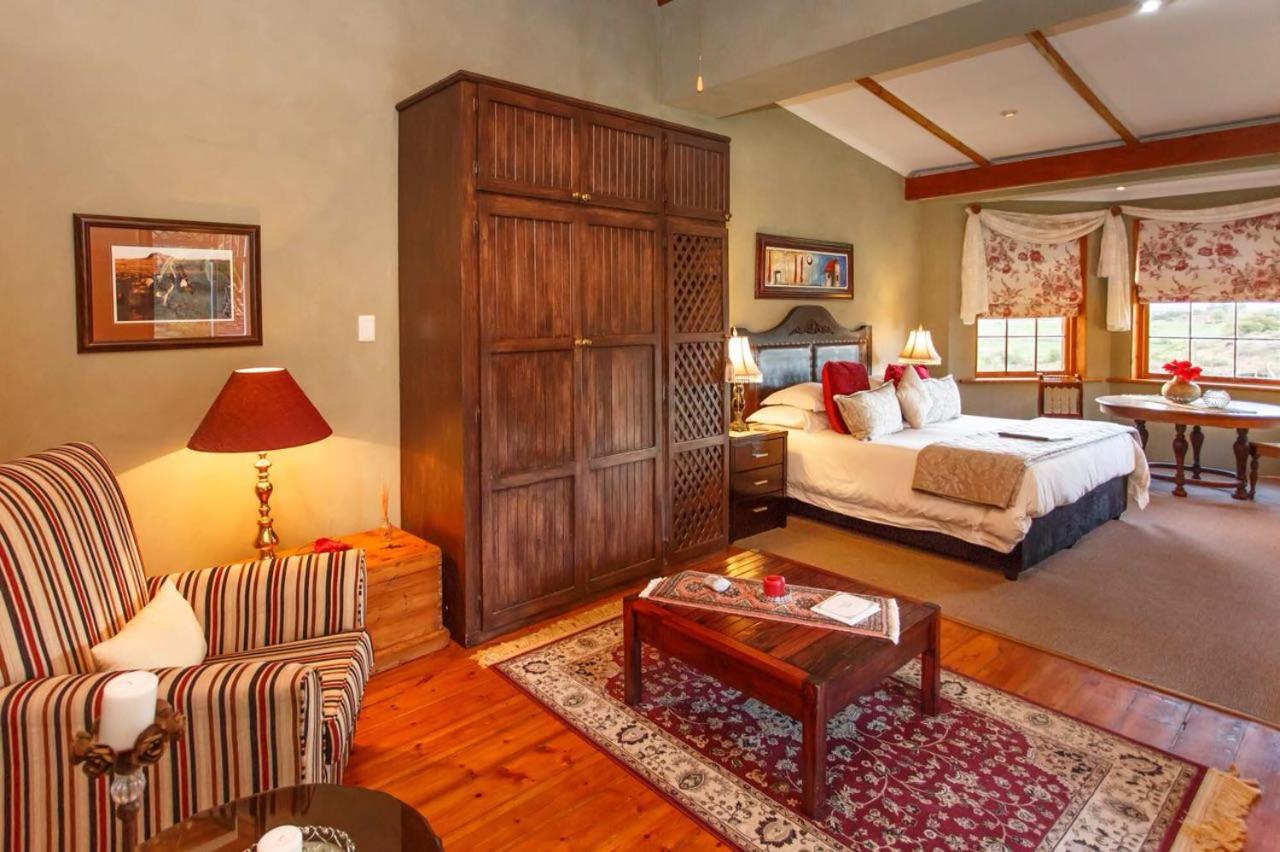 Suite with Garden View - Photo 2