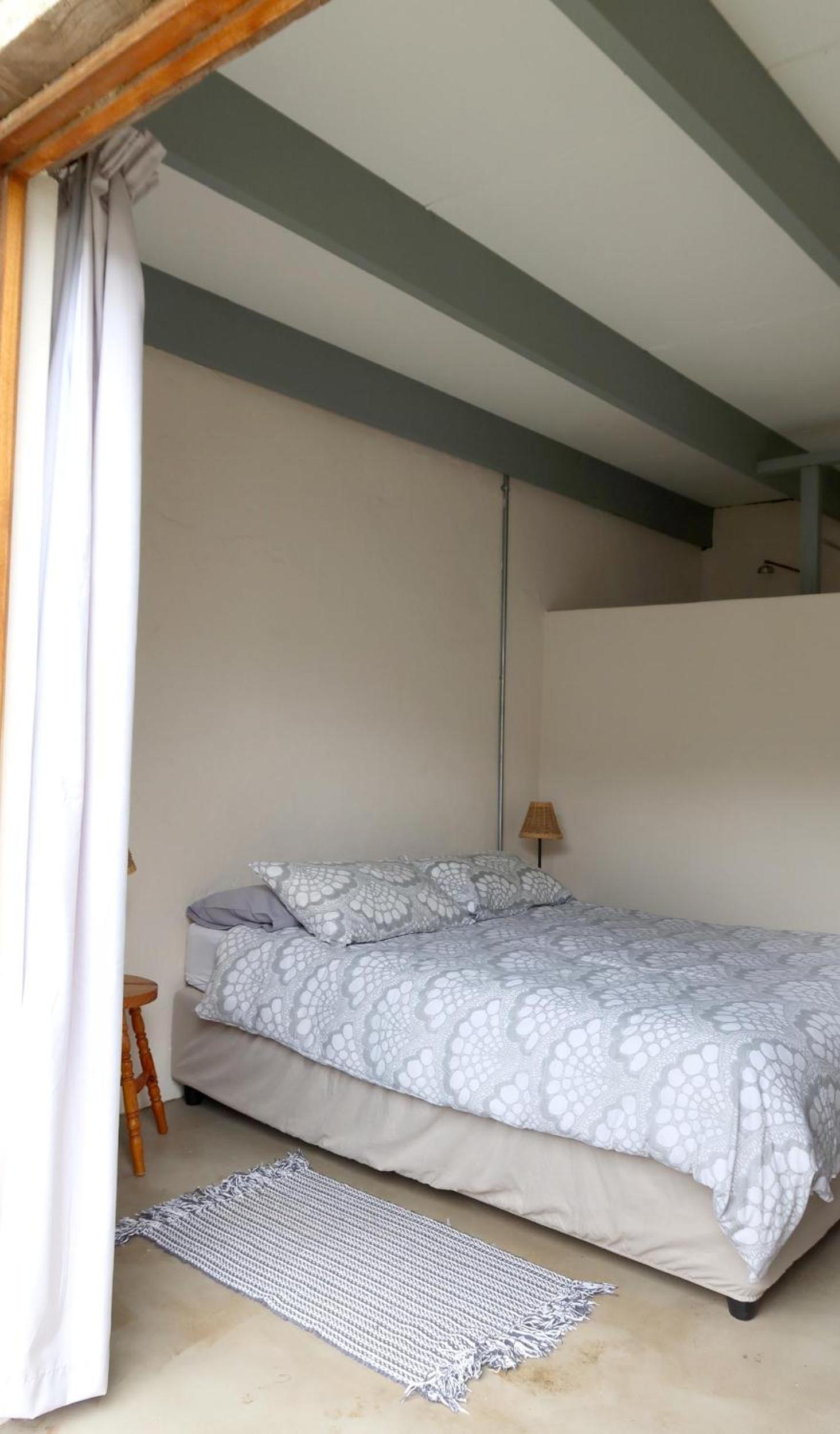 Budget Double Room photo 2