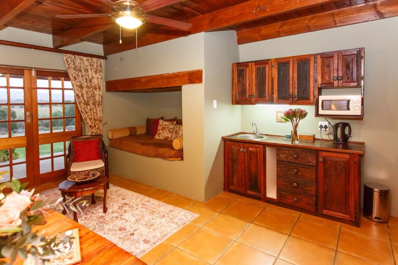 Family Room - Photo 3