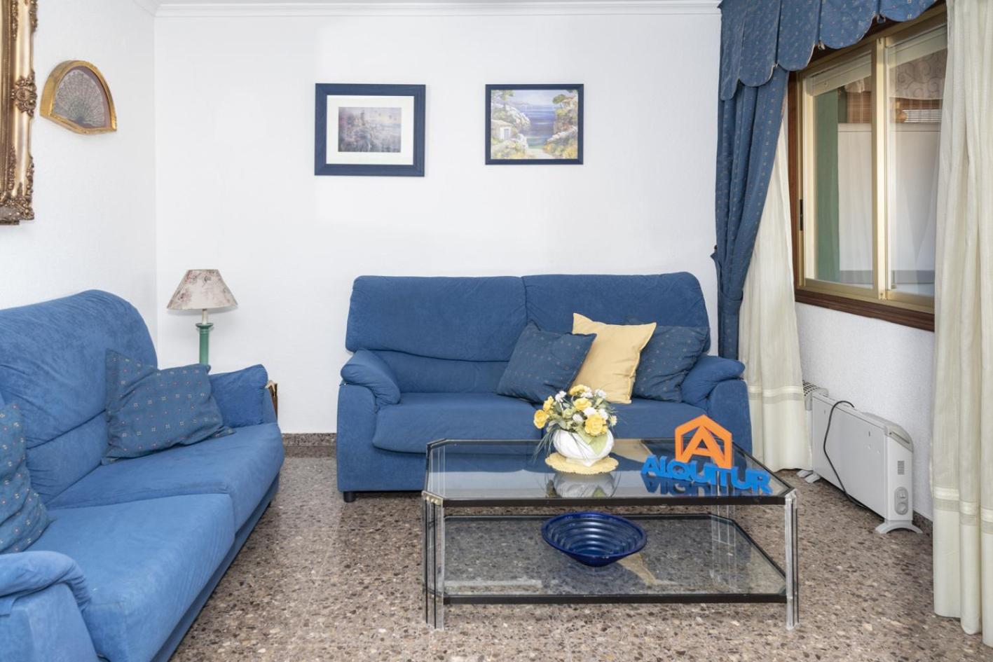 Apartamento con Terraza