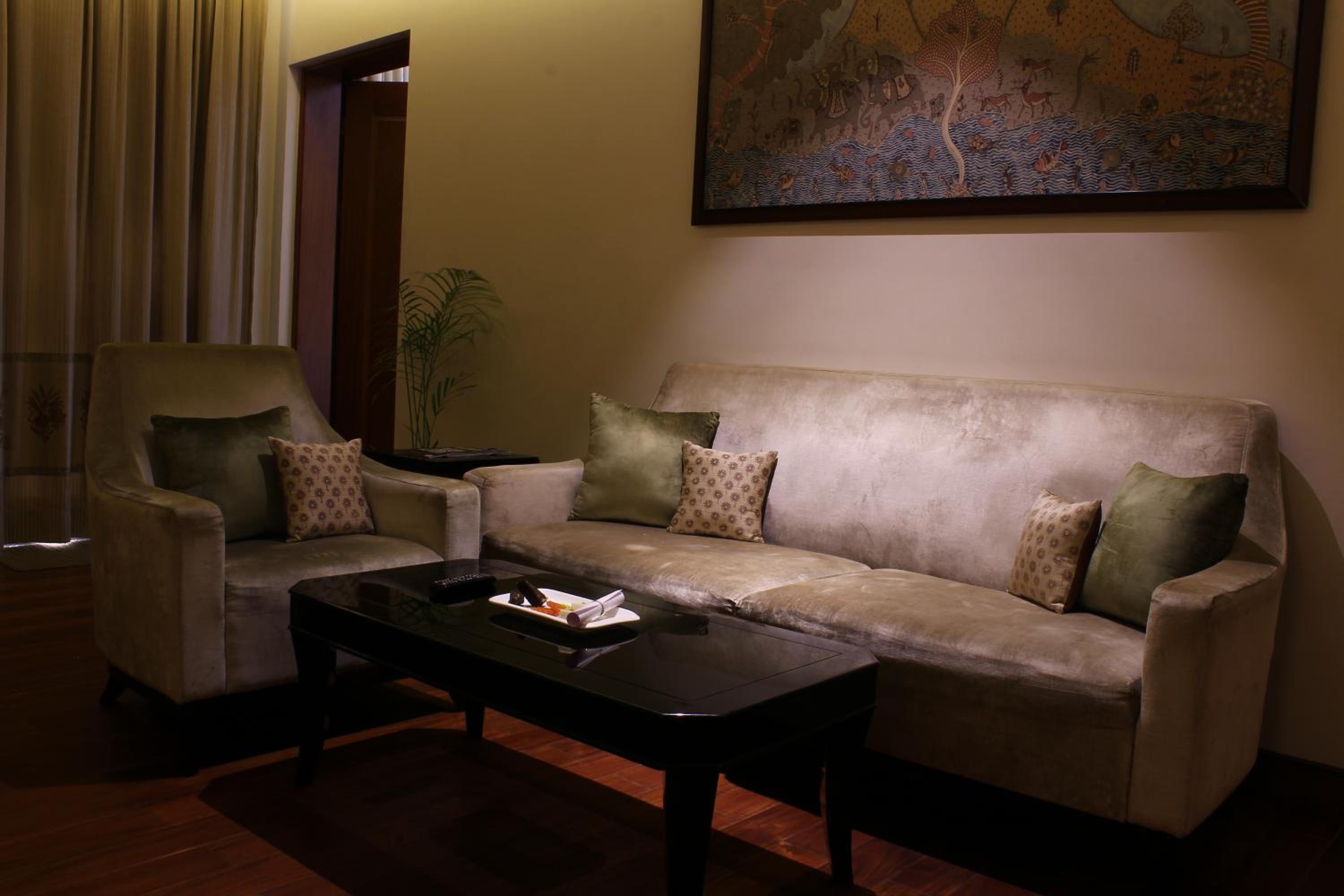 Luxury Suite