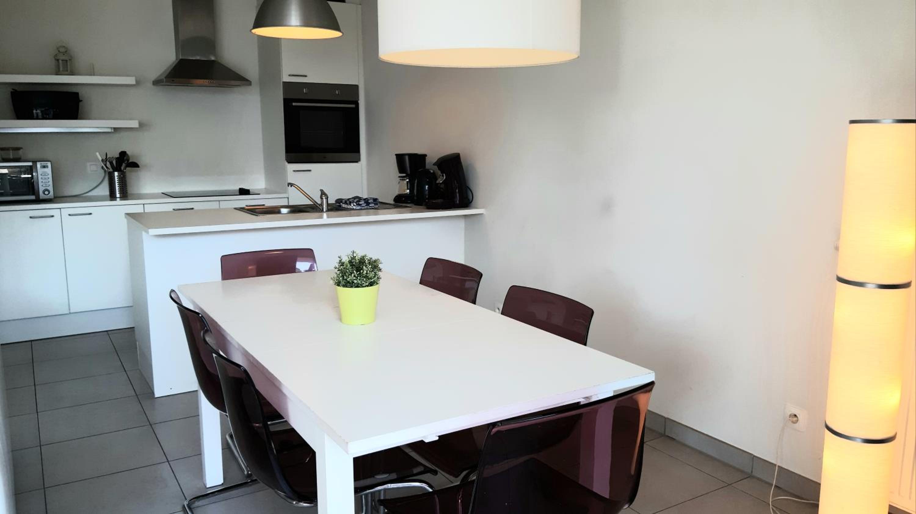 Apartment - Split Level photo 3