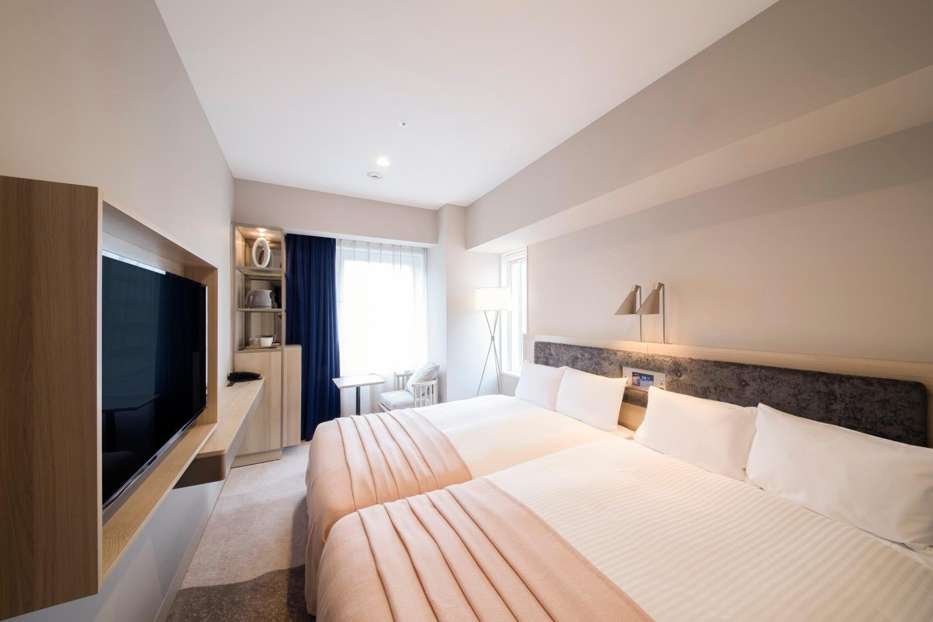 Standard Twin Room - Non-Smoking - Photo 8