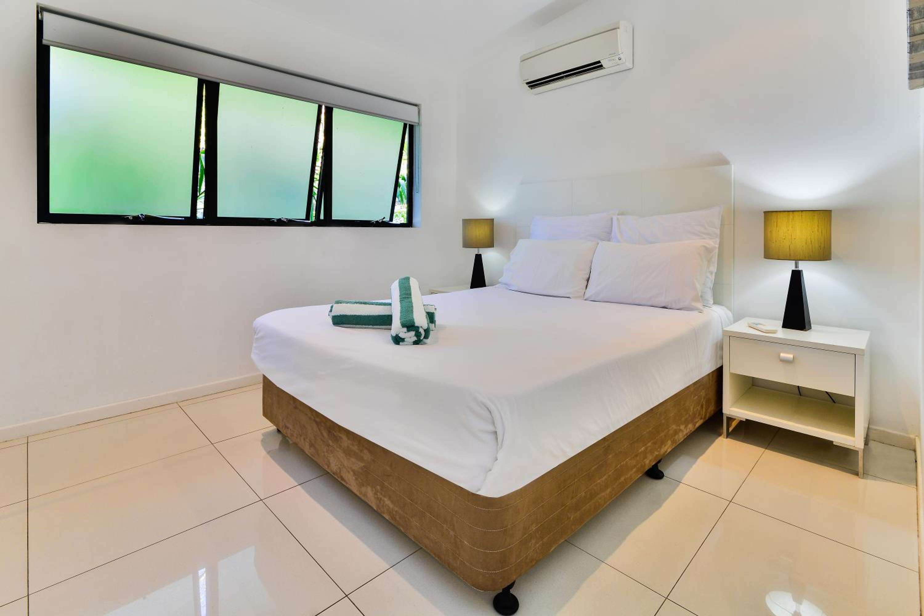 3 Bedroom Sea View apartment - Apartment 8 photo 3