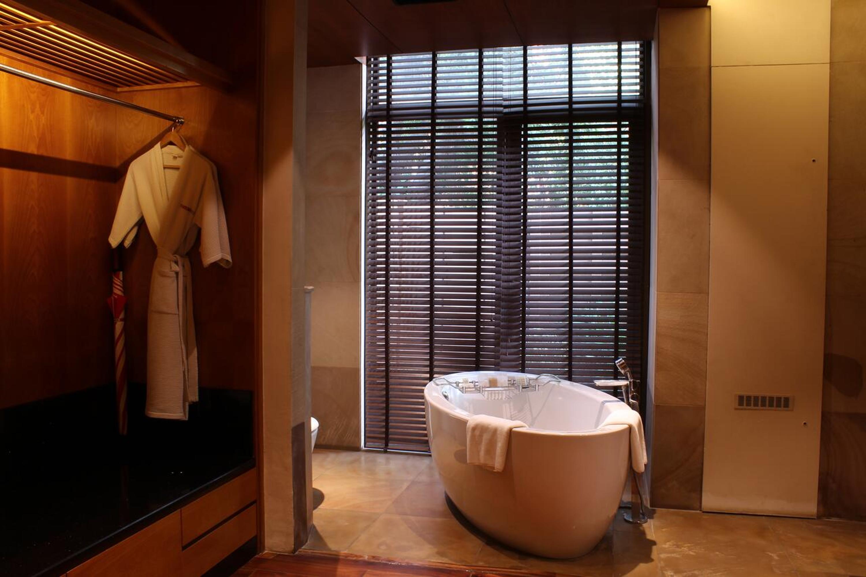 Luxury Suite