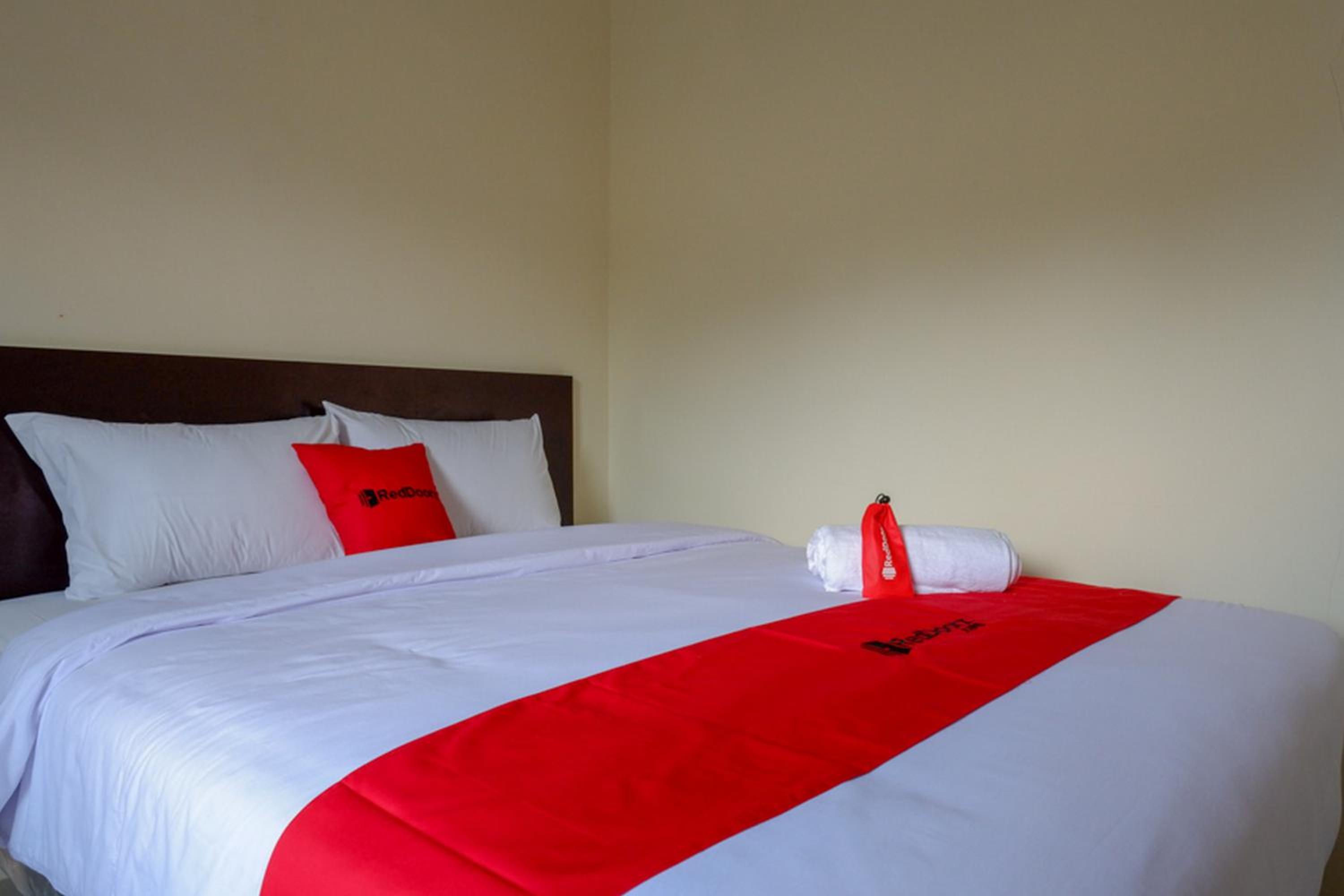 Double Room - Photo 2