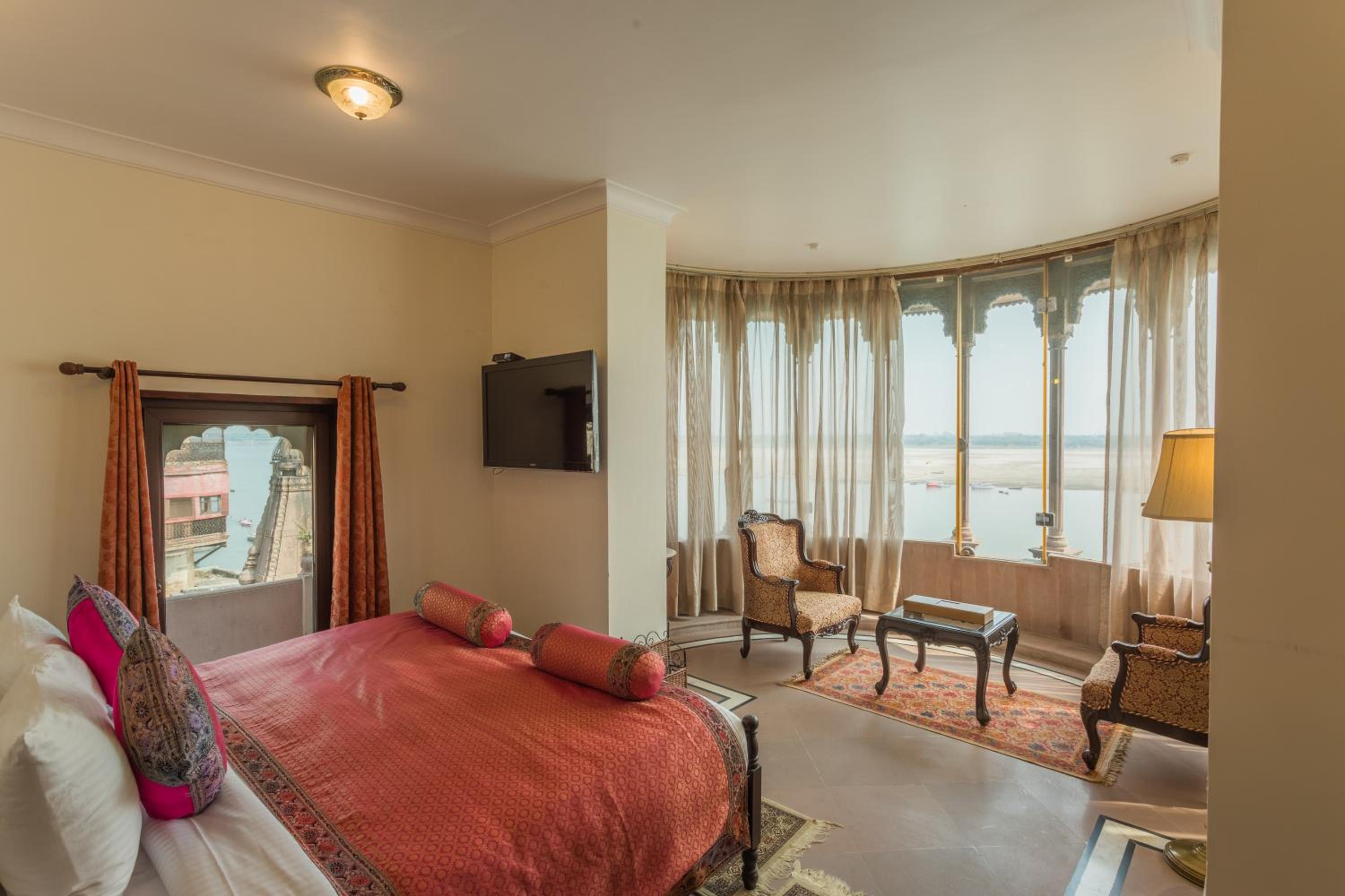 Varun Burj with Ganges View