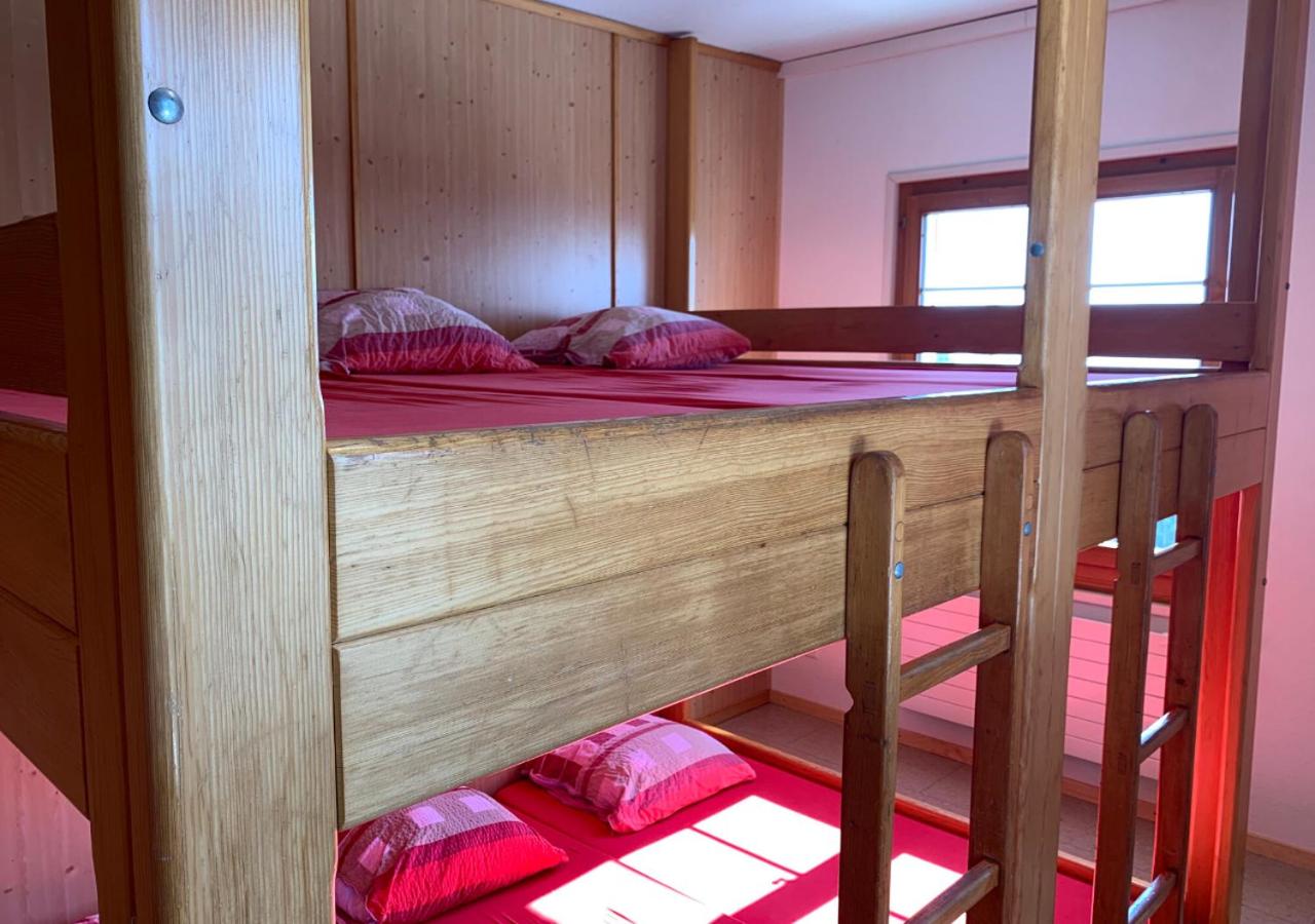 Mixed Dormitory Room photo 3