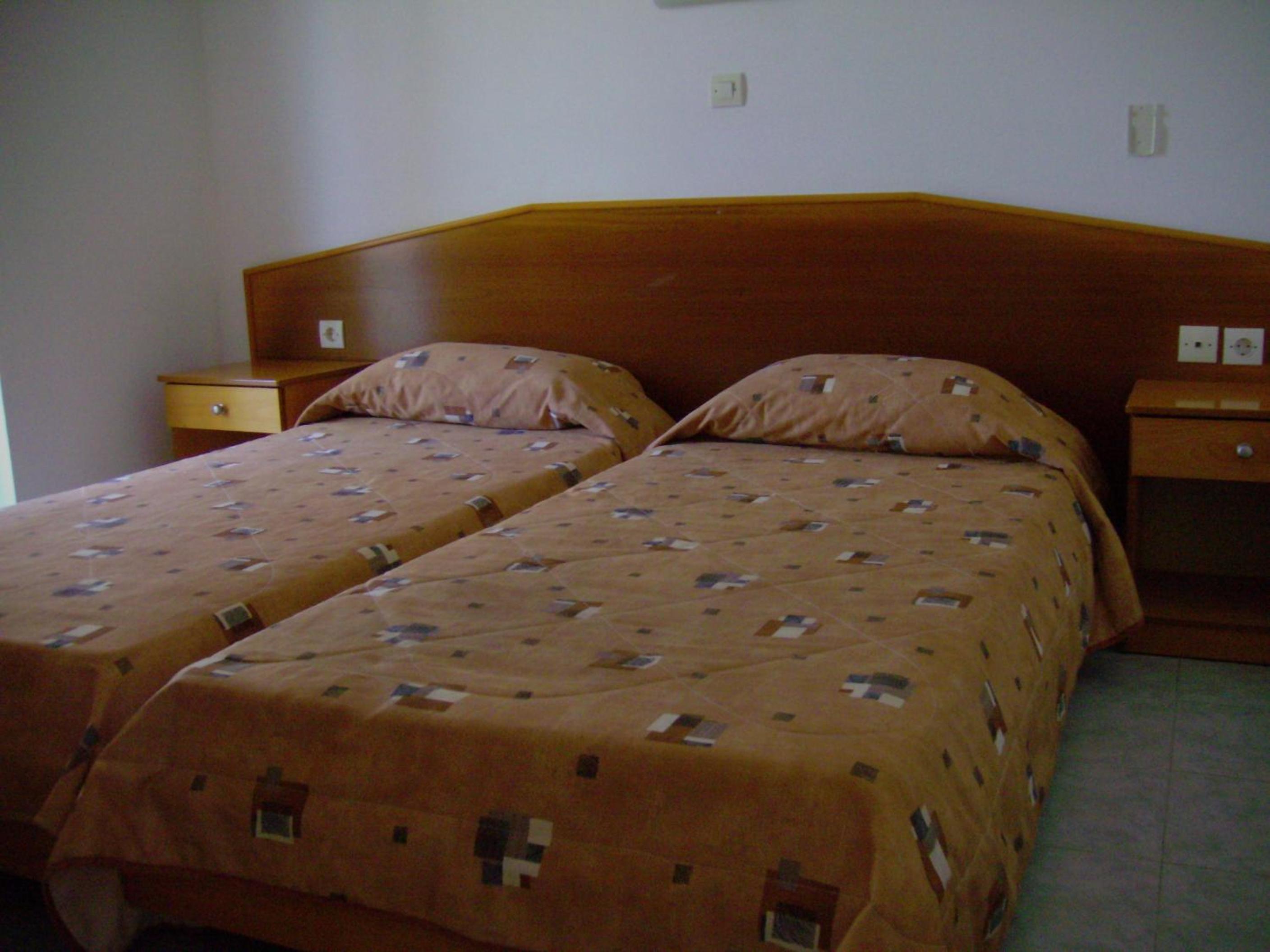 One-Bedroom Apartment - Photo 19