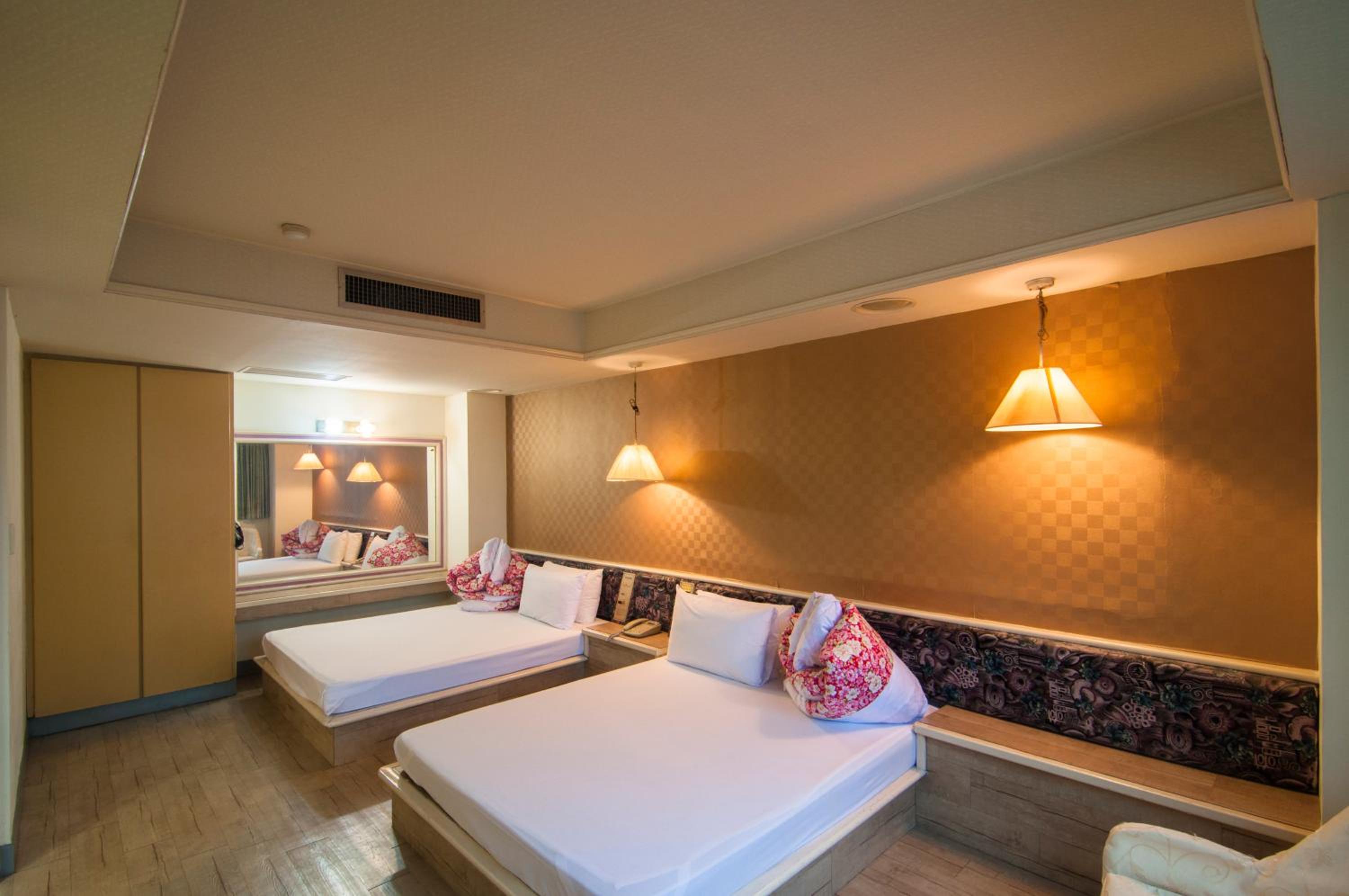 Family Suite photo 2