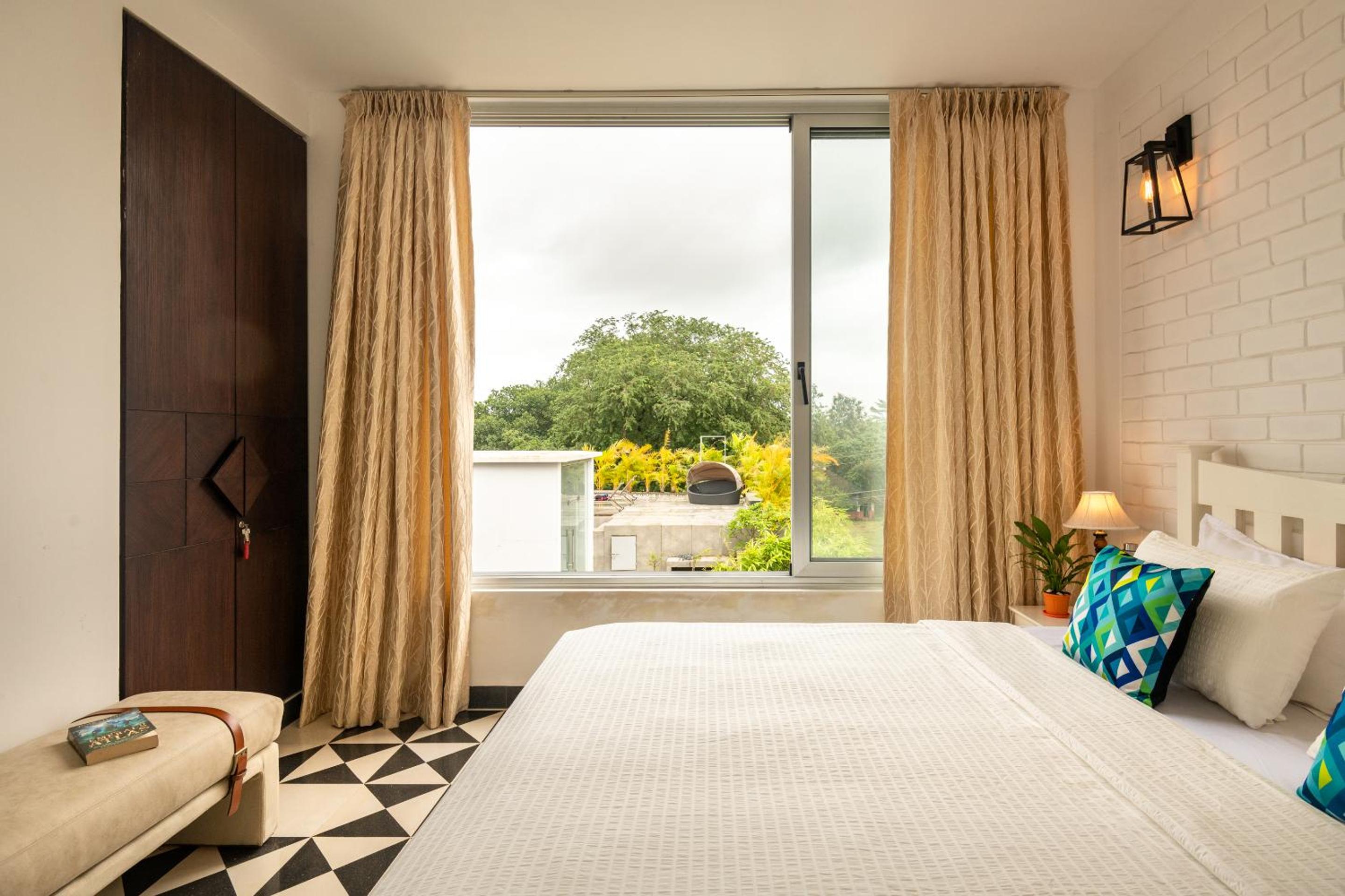 El Arbol 201|Common Pool |Second Floor|Balcony|Wifi|Elevator