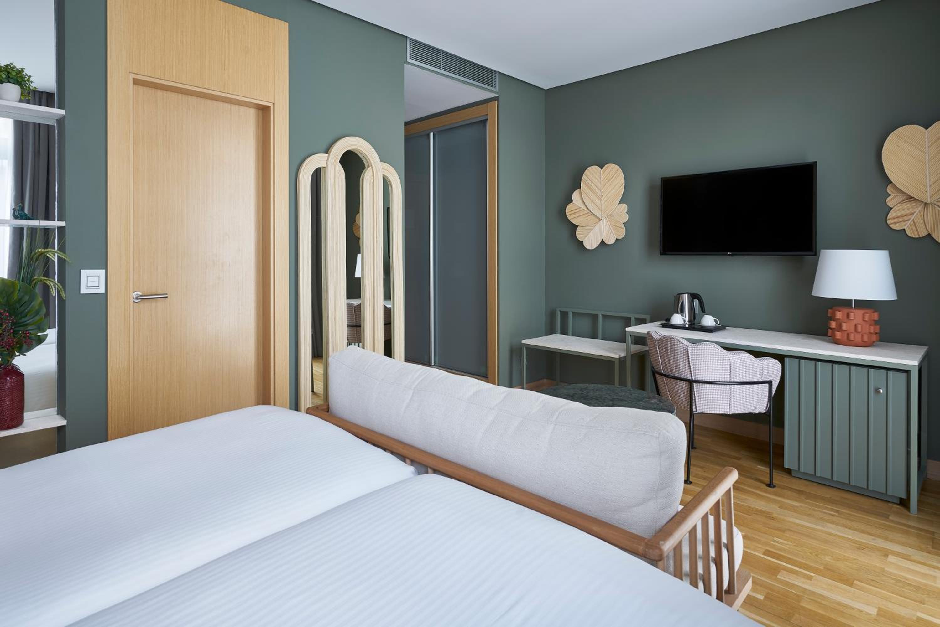 Standard Room - Photo 2