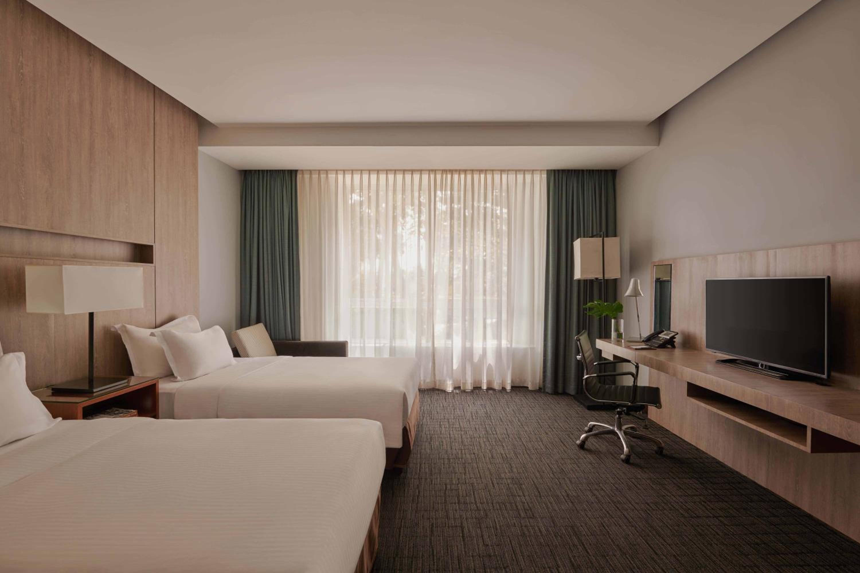 Premier Twin Room with Balcony