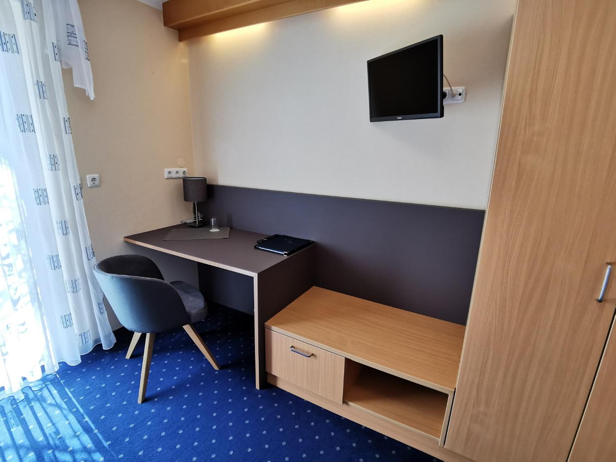 Single Room with Terrace photo 1