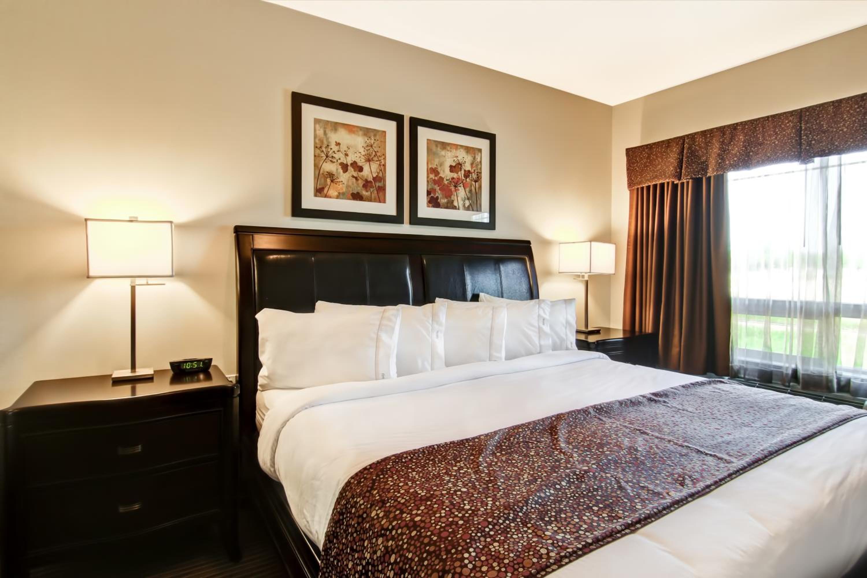 King Room with Spa Bath photo 3