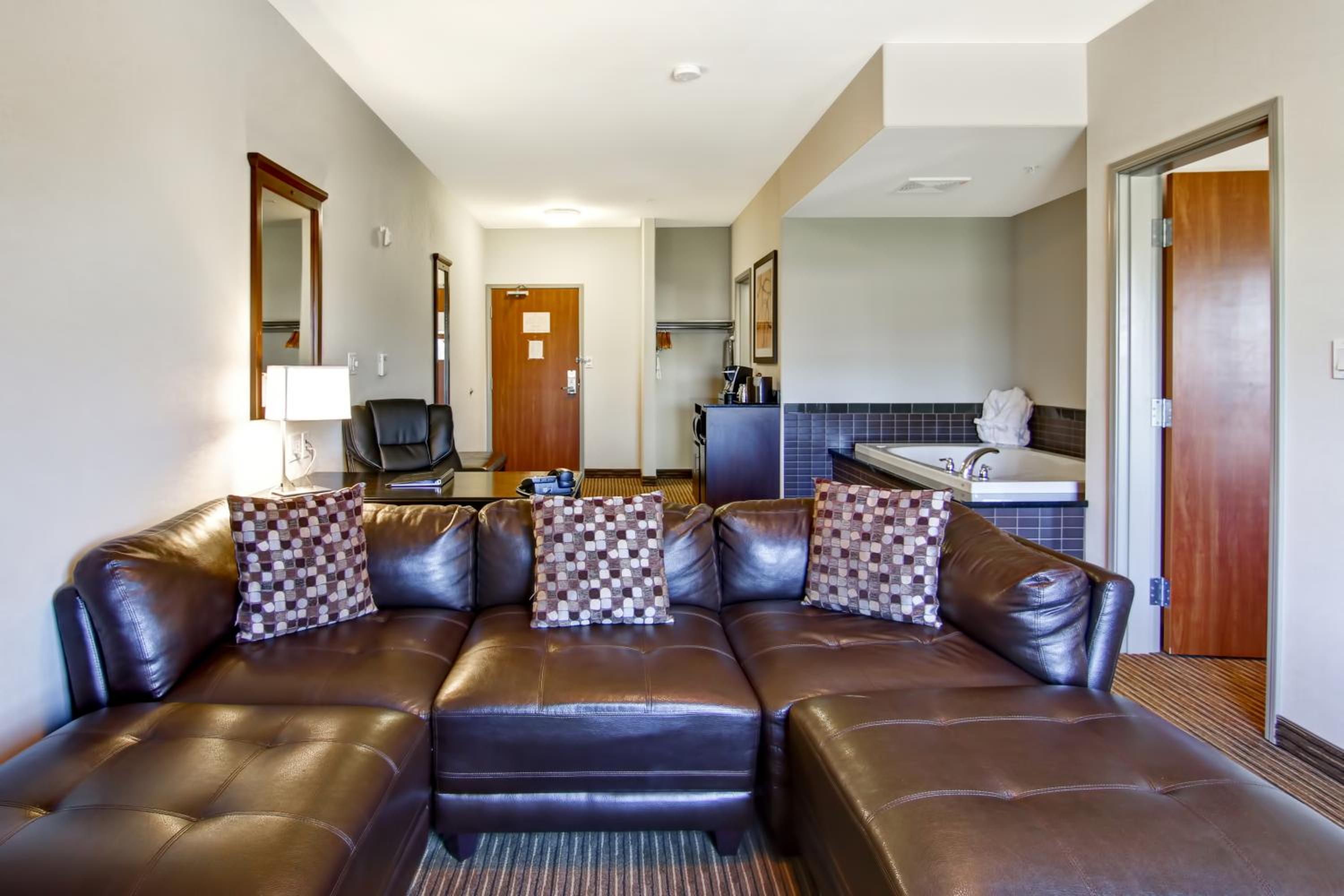 King Room with Spa Bath photo 1